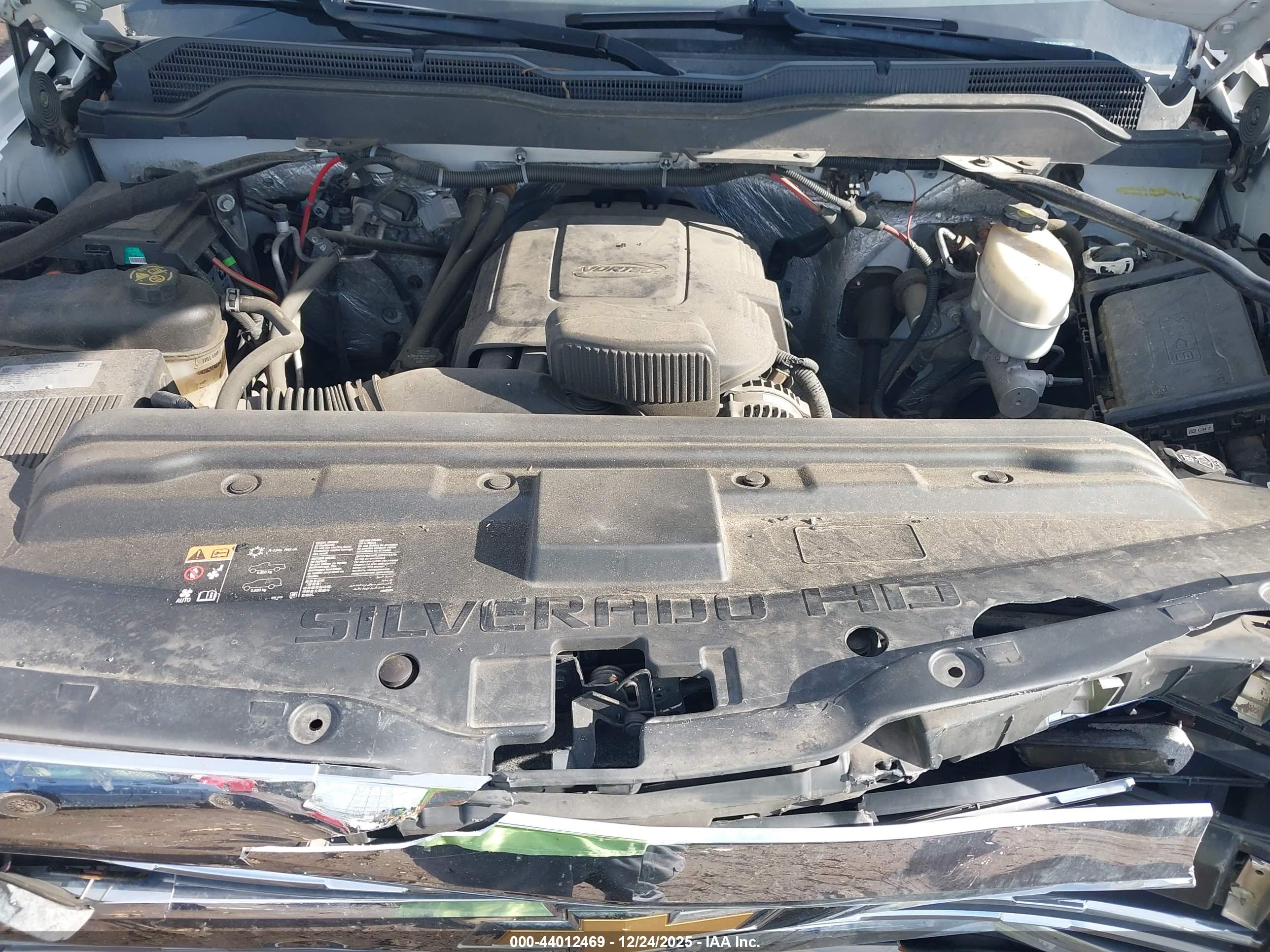 CHEVROLET SILVERADO image 10