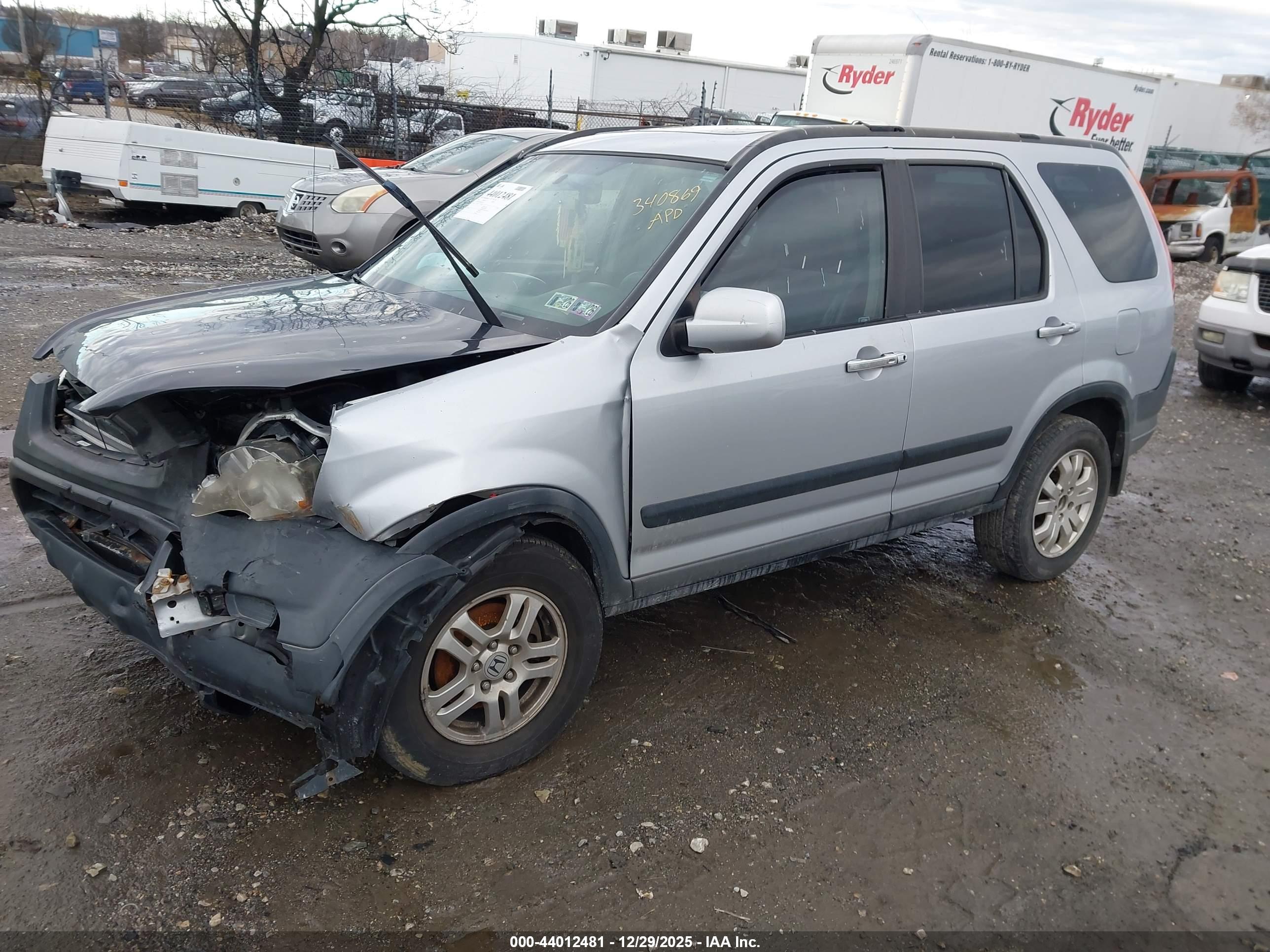 HONDA CR-V image 2