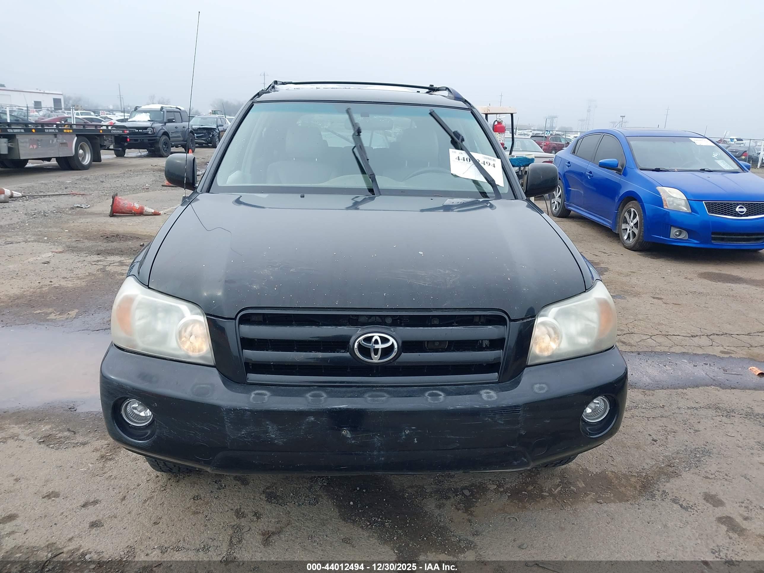 TOYOTA HIGHLANDER image 6