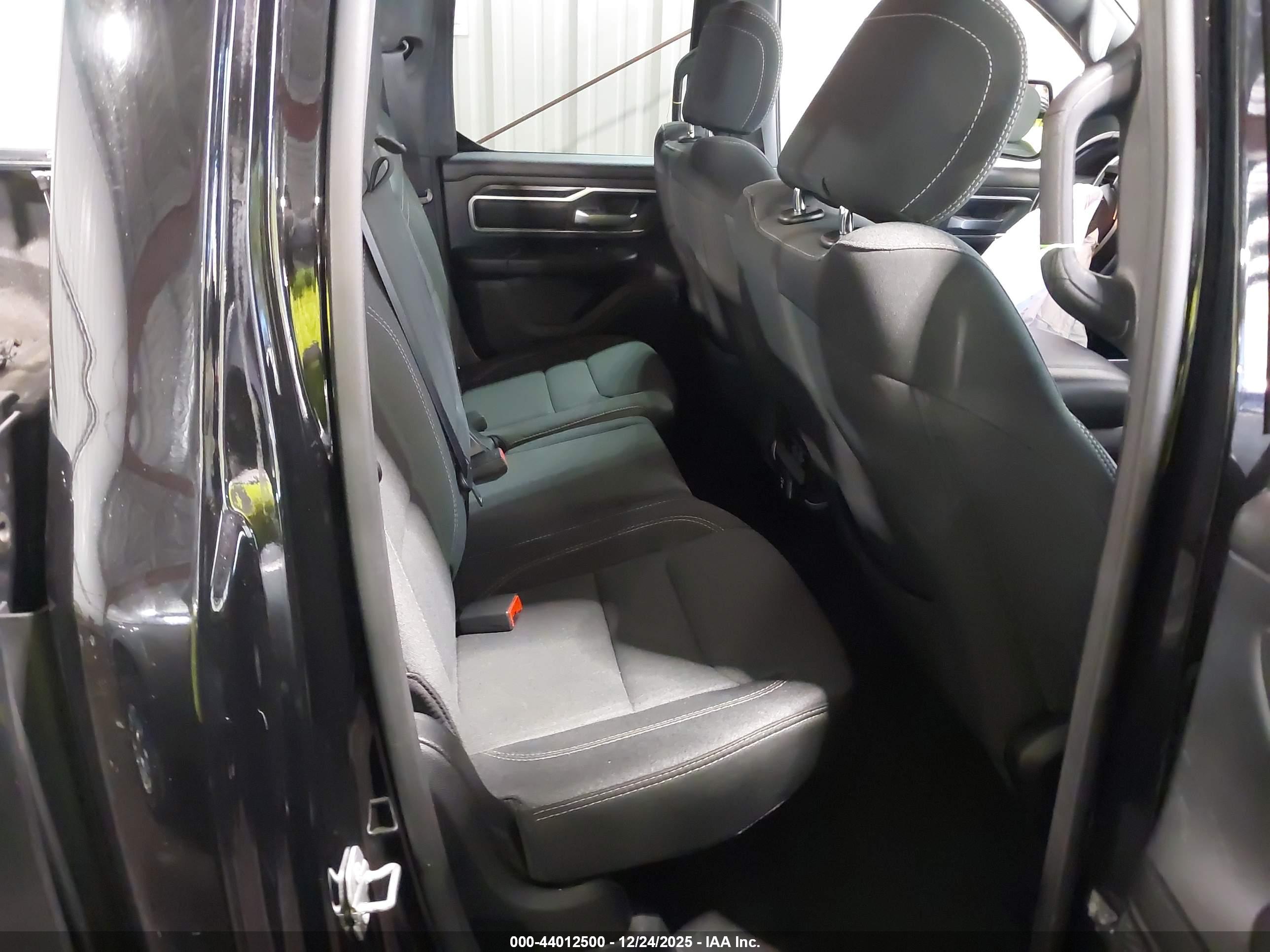 RAM 1500 image 8
