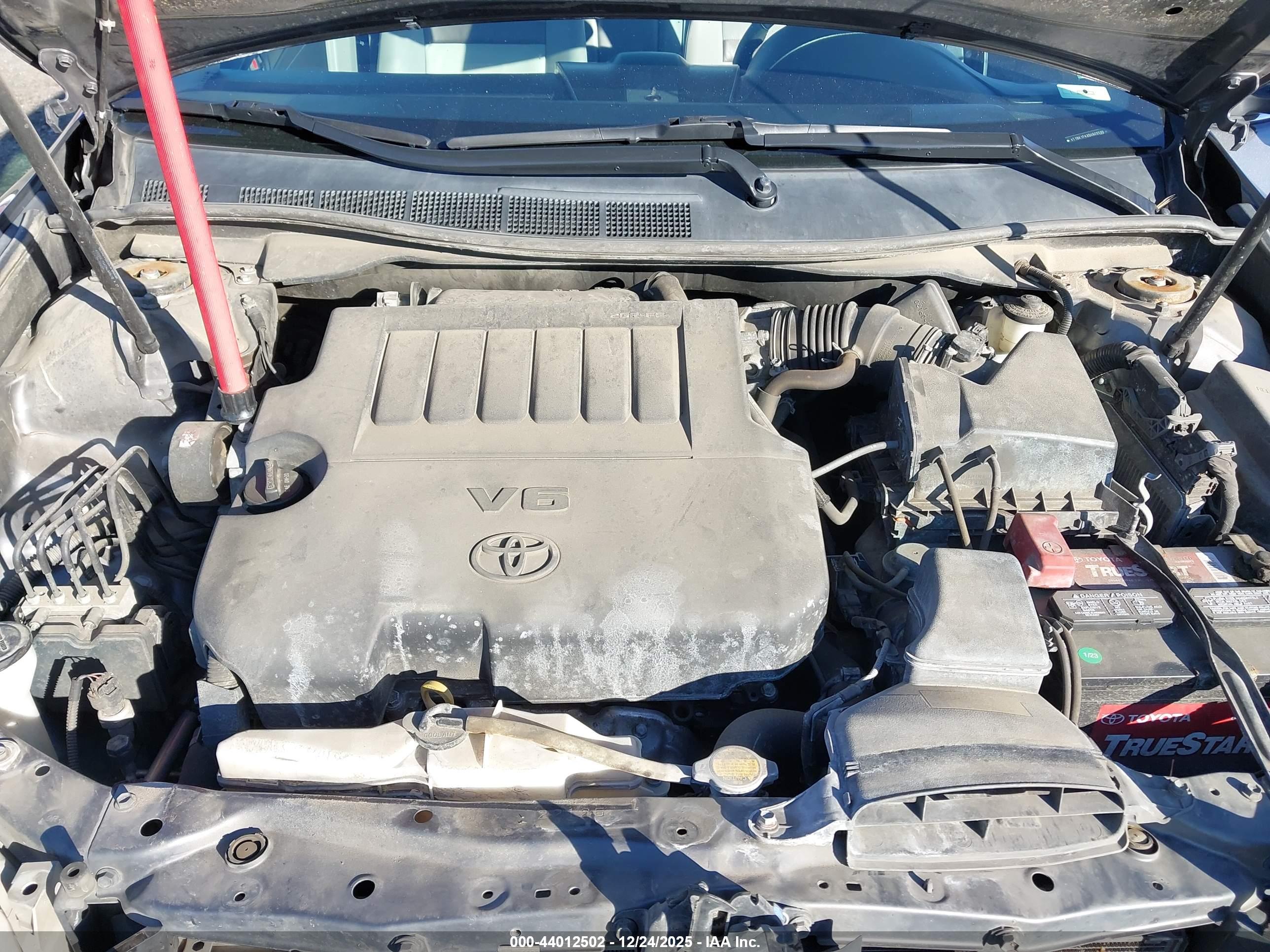 TOYOTA CAMRY image 10