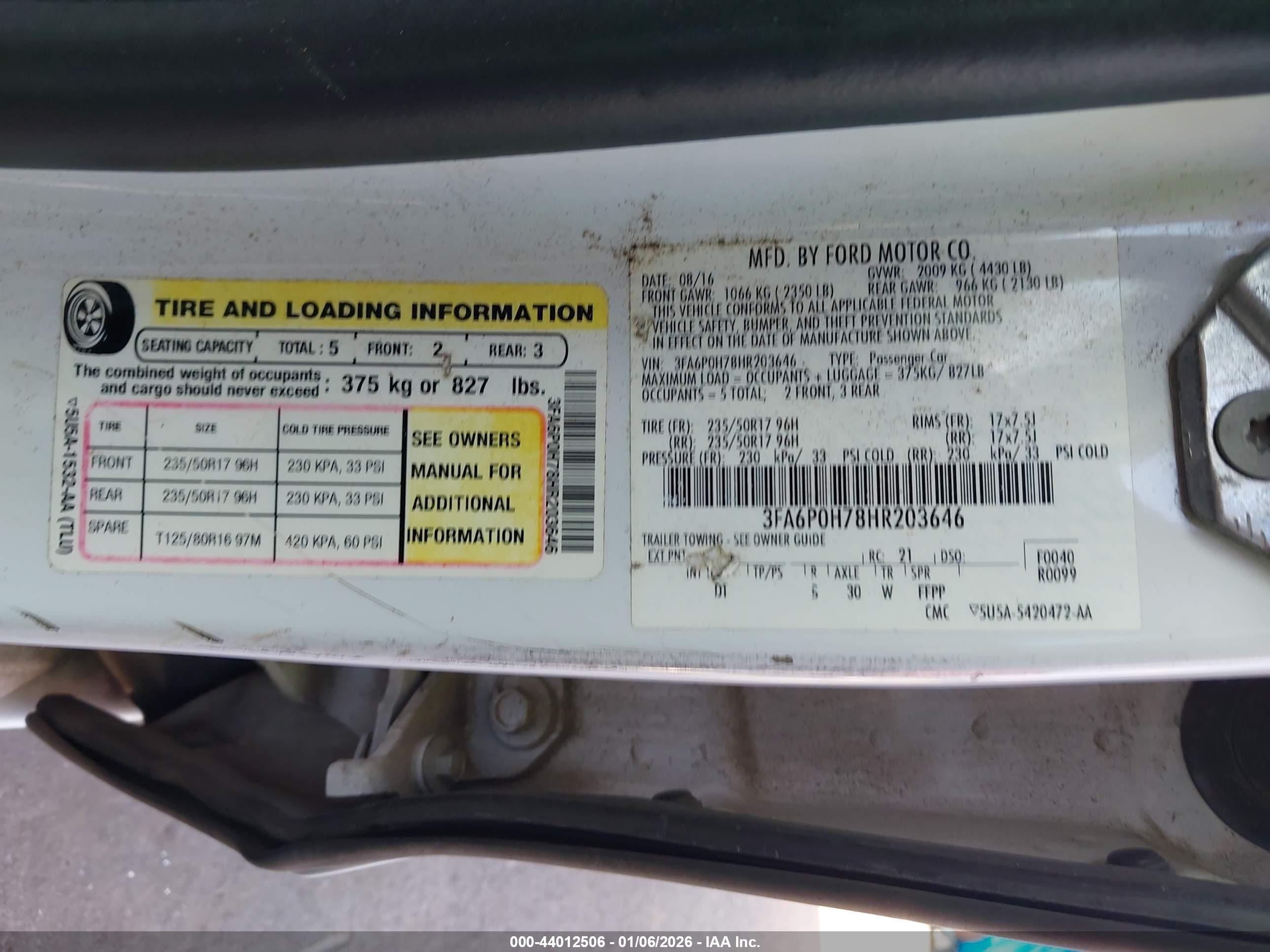 FORD FUSION image 9