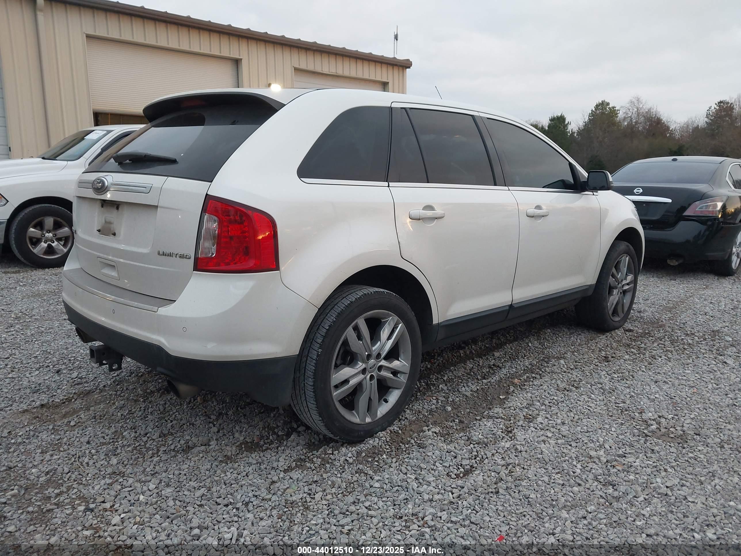 FORD EDGE image 4