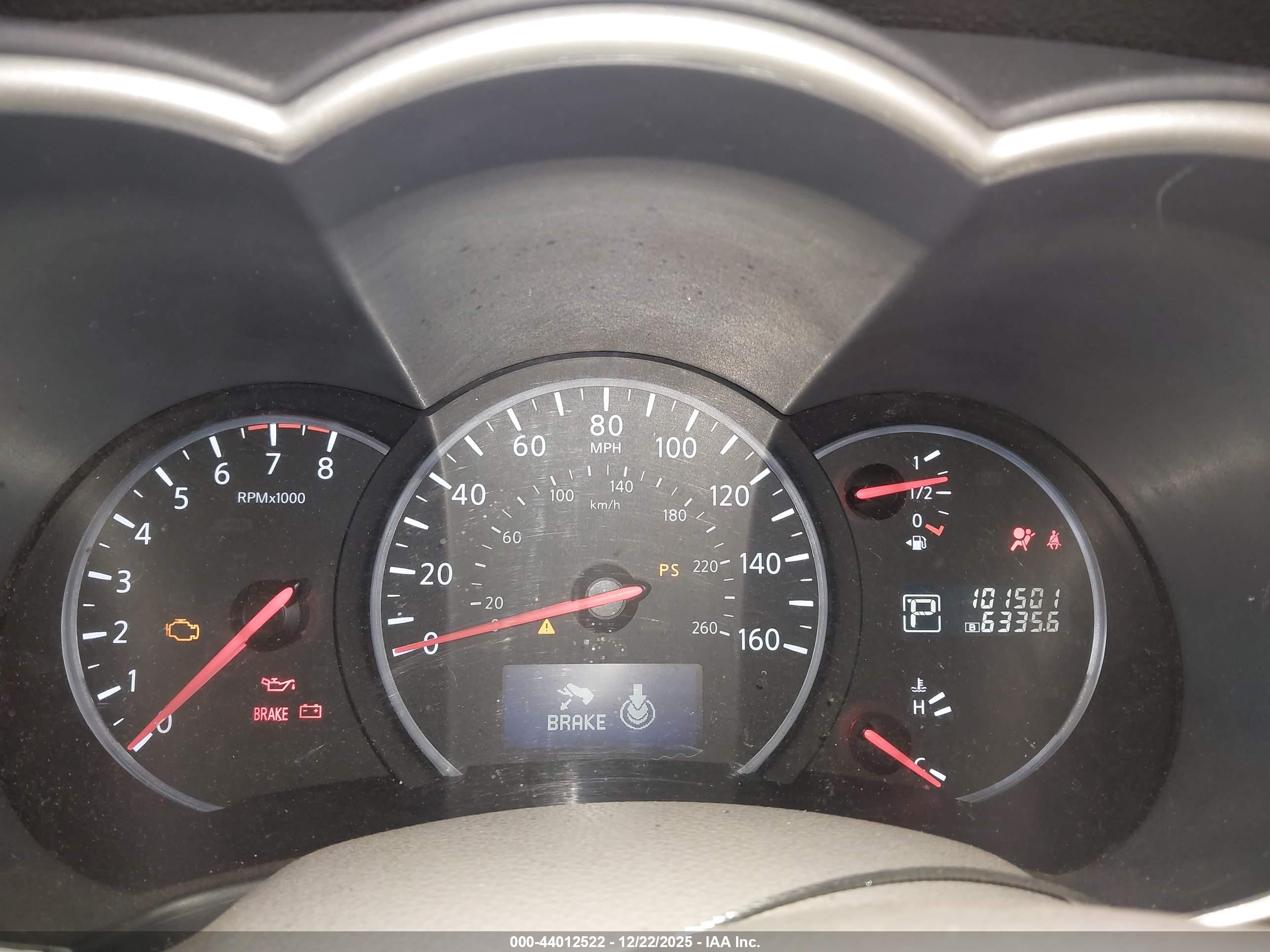 NISSAN QUEST image 7