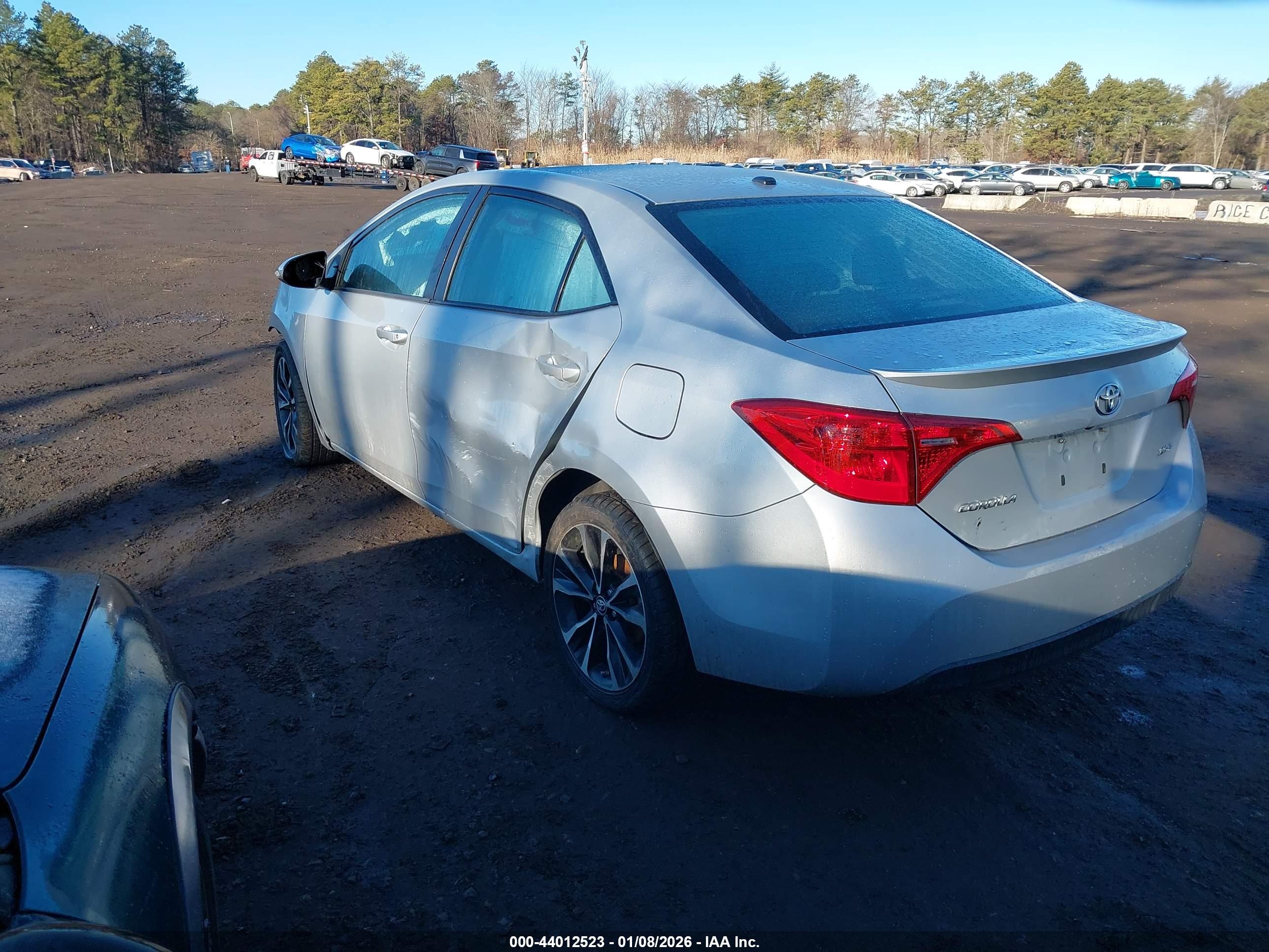 TOYOTA COROLLA image 3