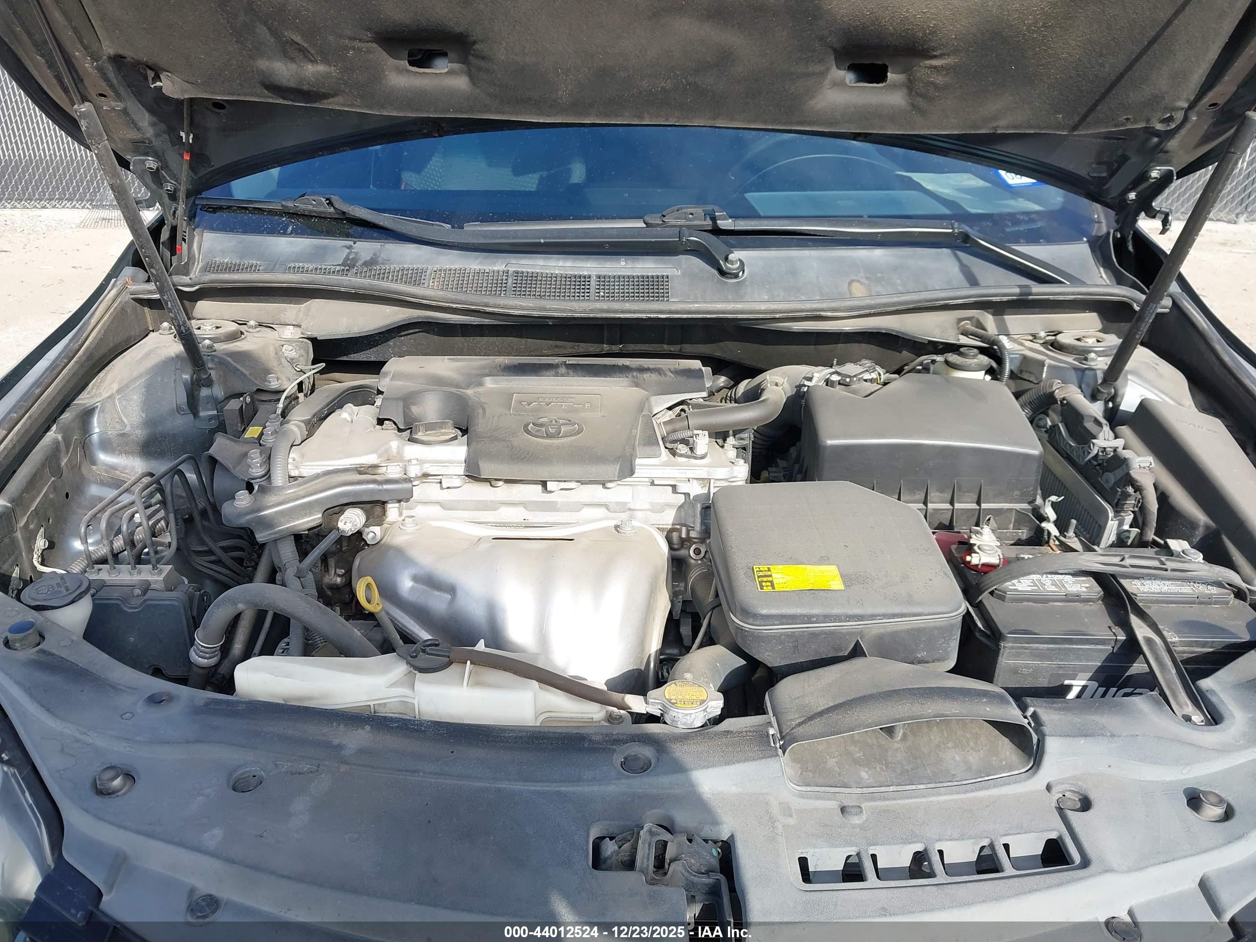 TOYOTA CAMRY image 10