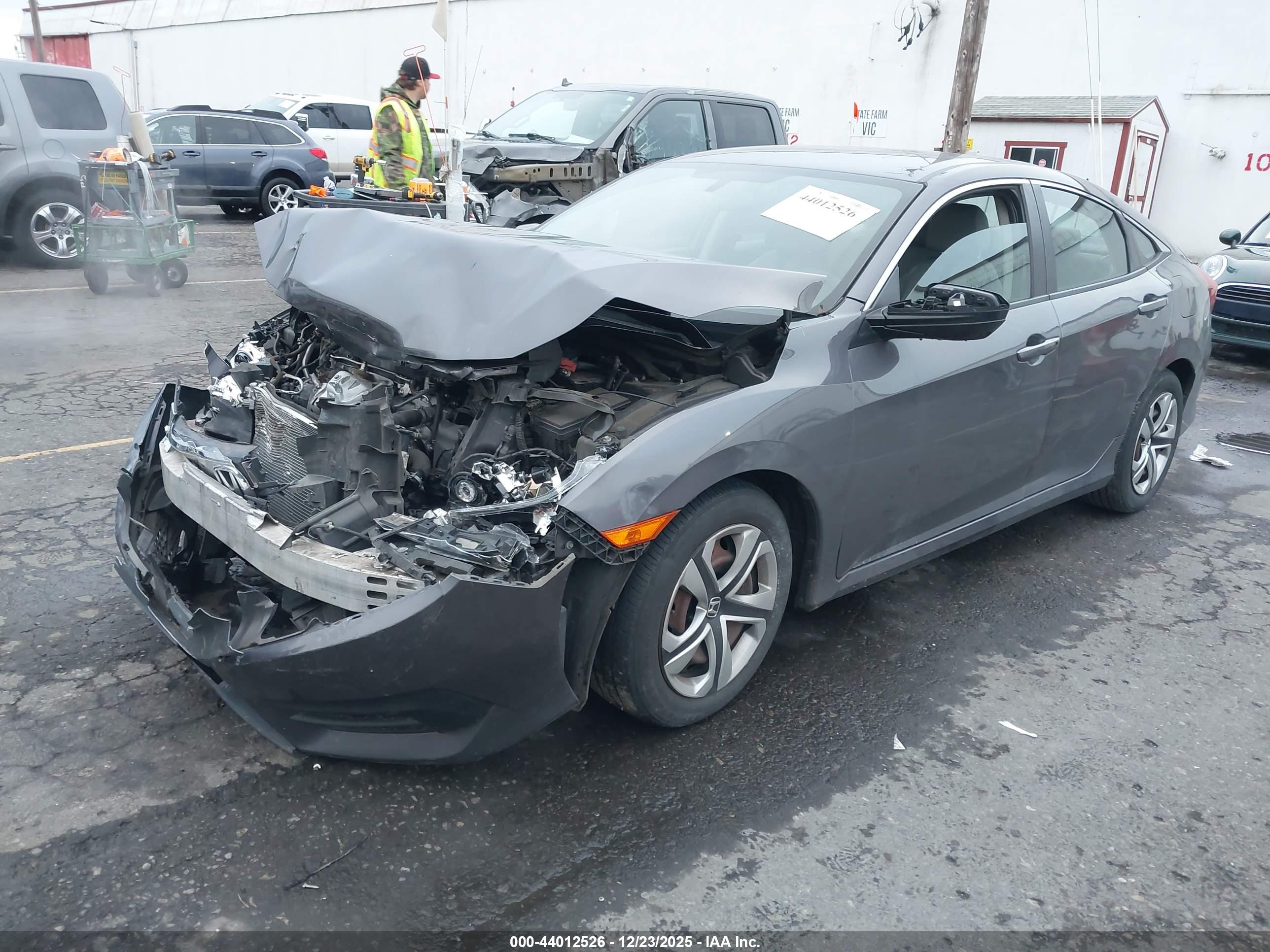 HONDA CIVIC image 2