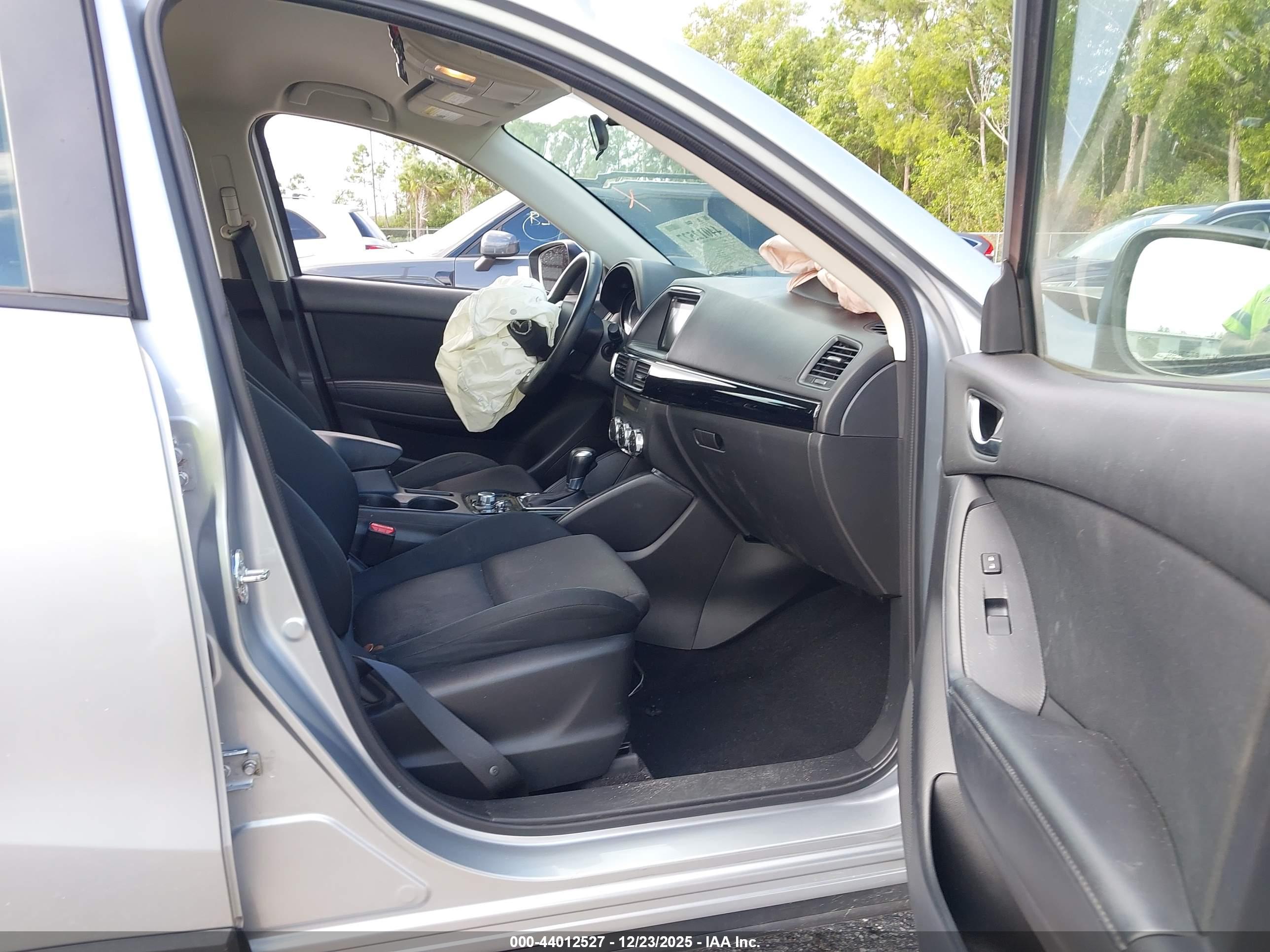 MAZDA CX-5 image 5