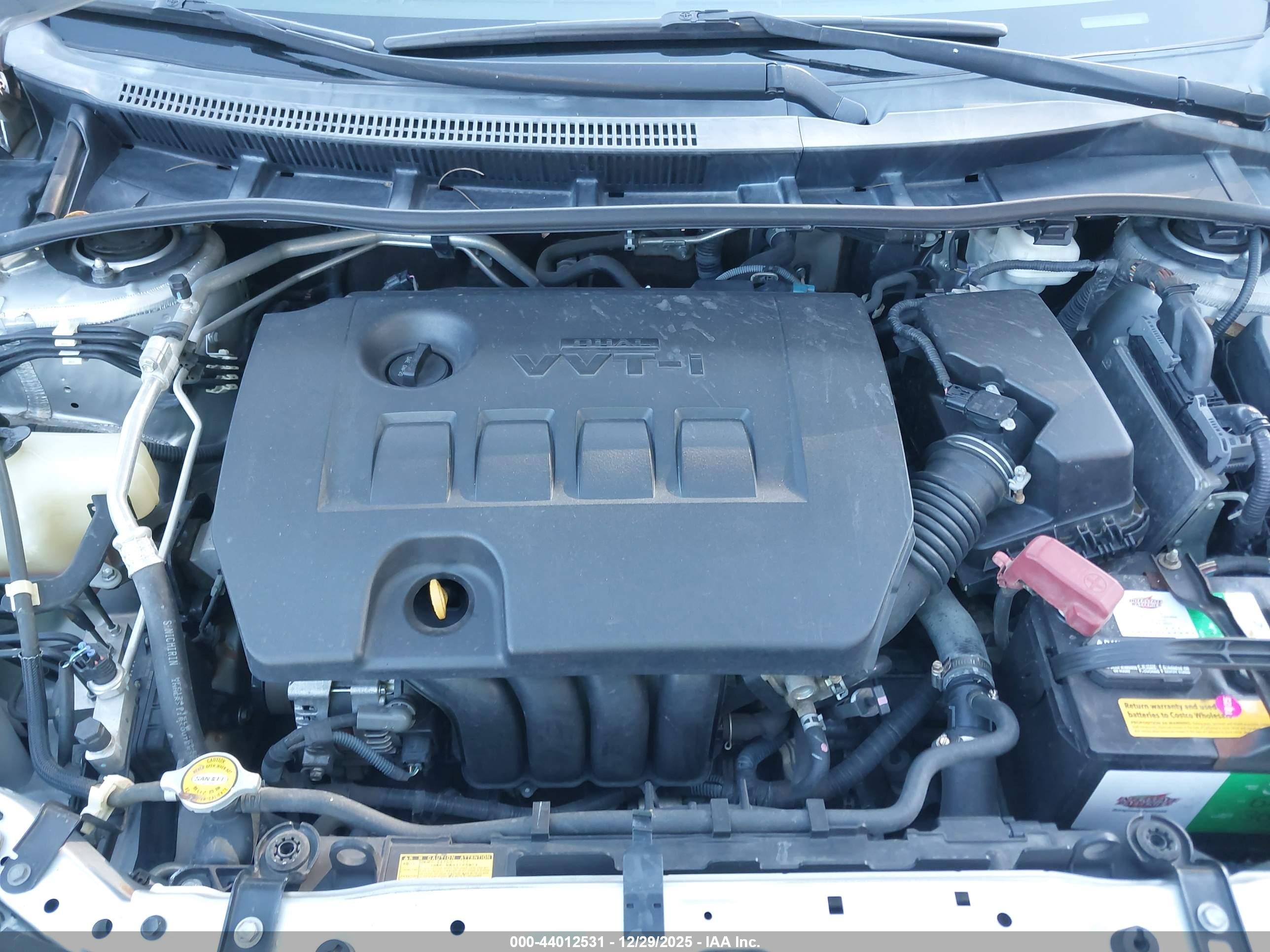 TOYOTA COROLLA image 10