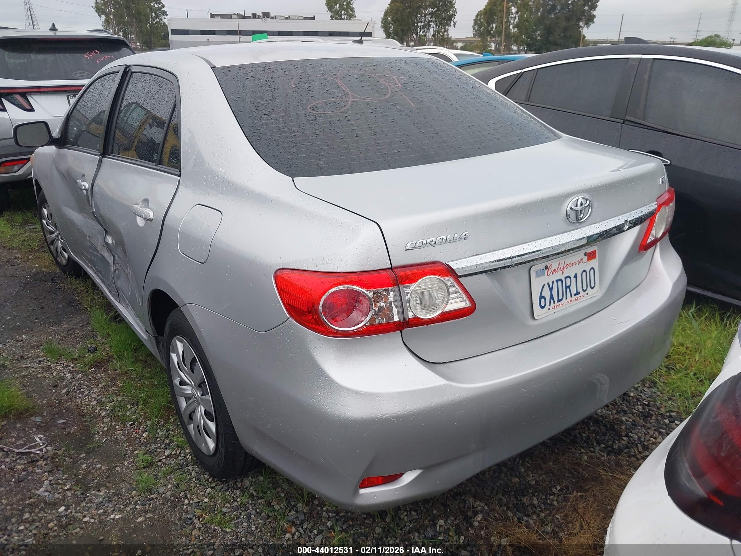 TOYOTA COROLLA image 3