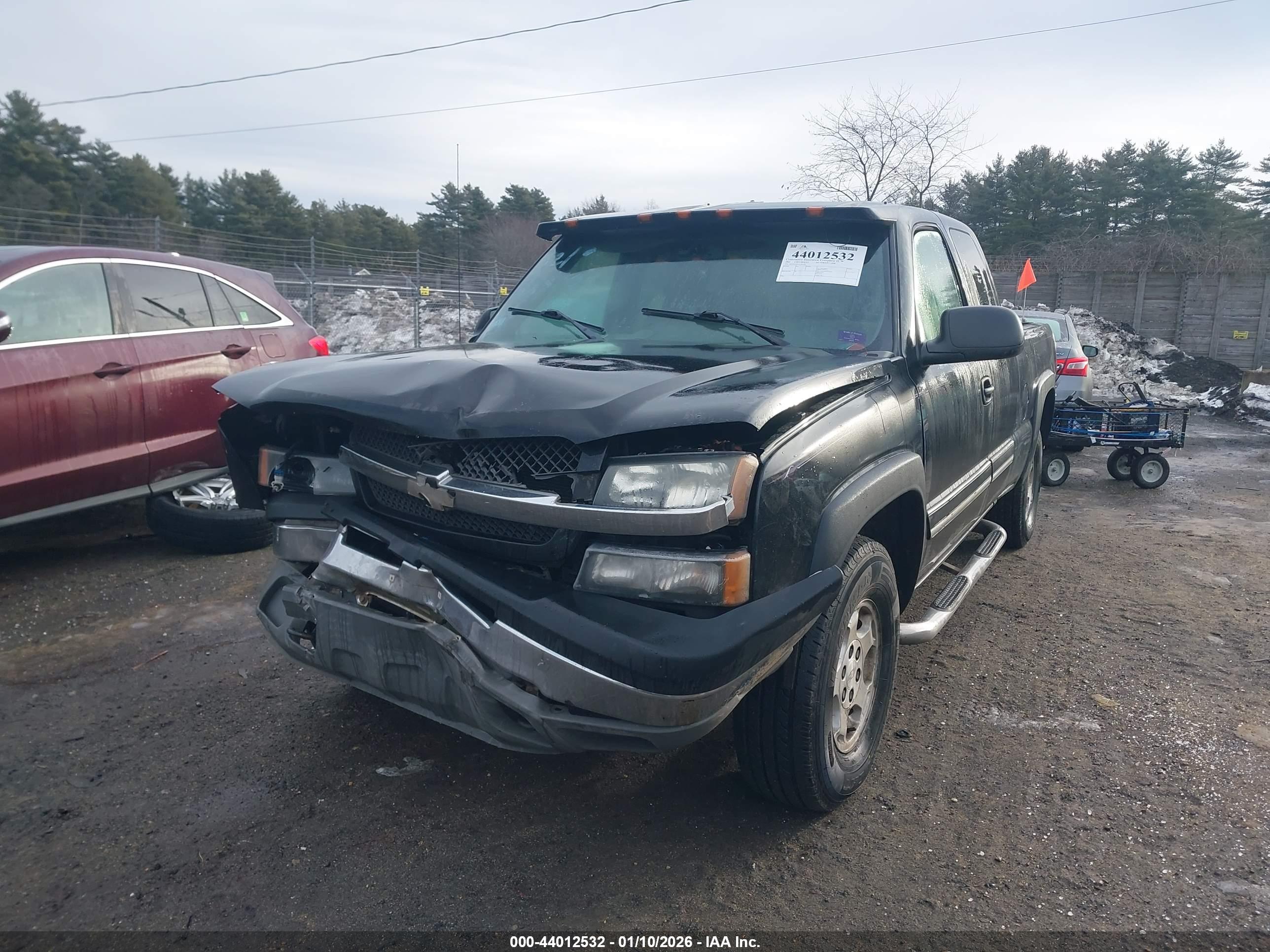 CHEVROLET SILVERADO image 2