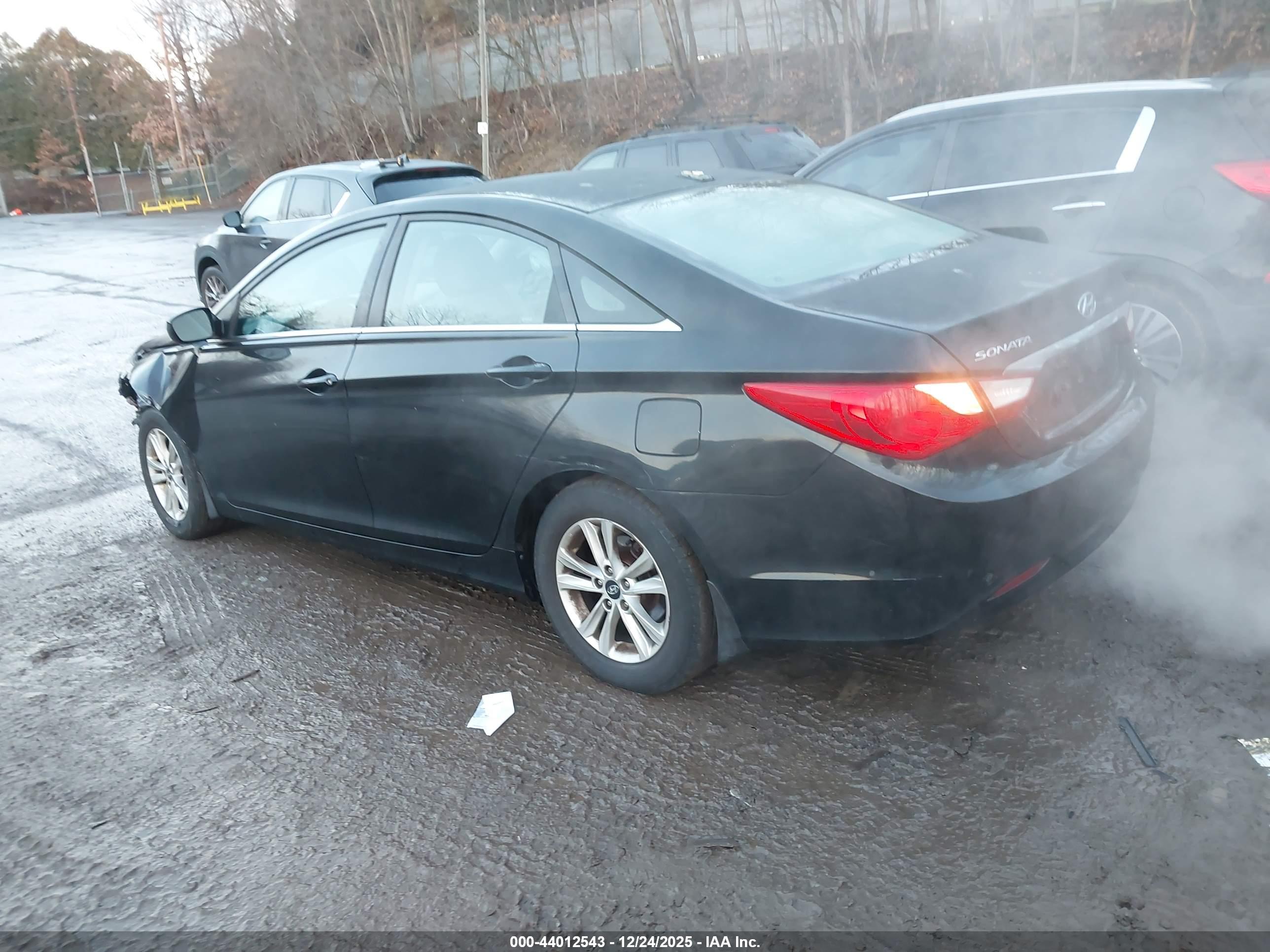 HYUNDAI SONATA image 3