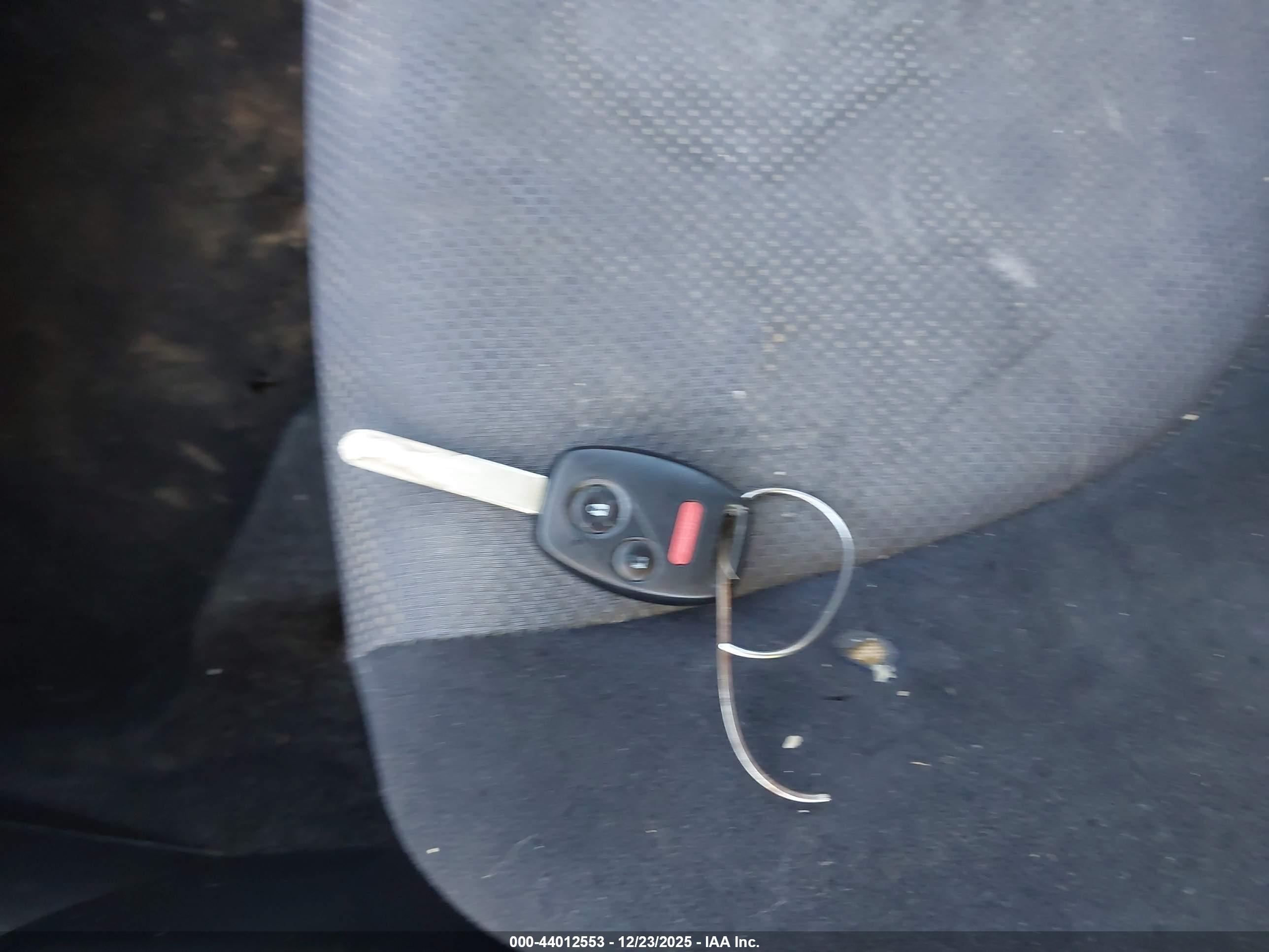 HONDA FIT image 11