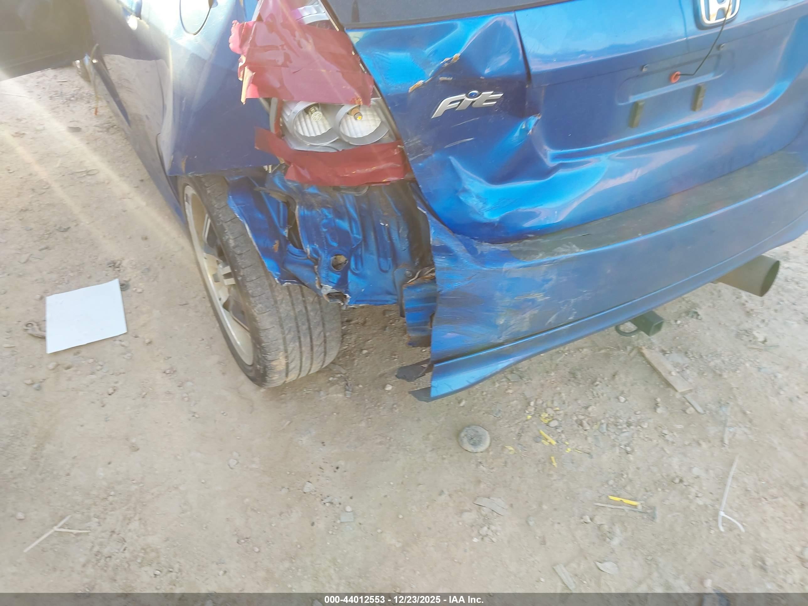 HONDA FIT image 6