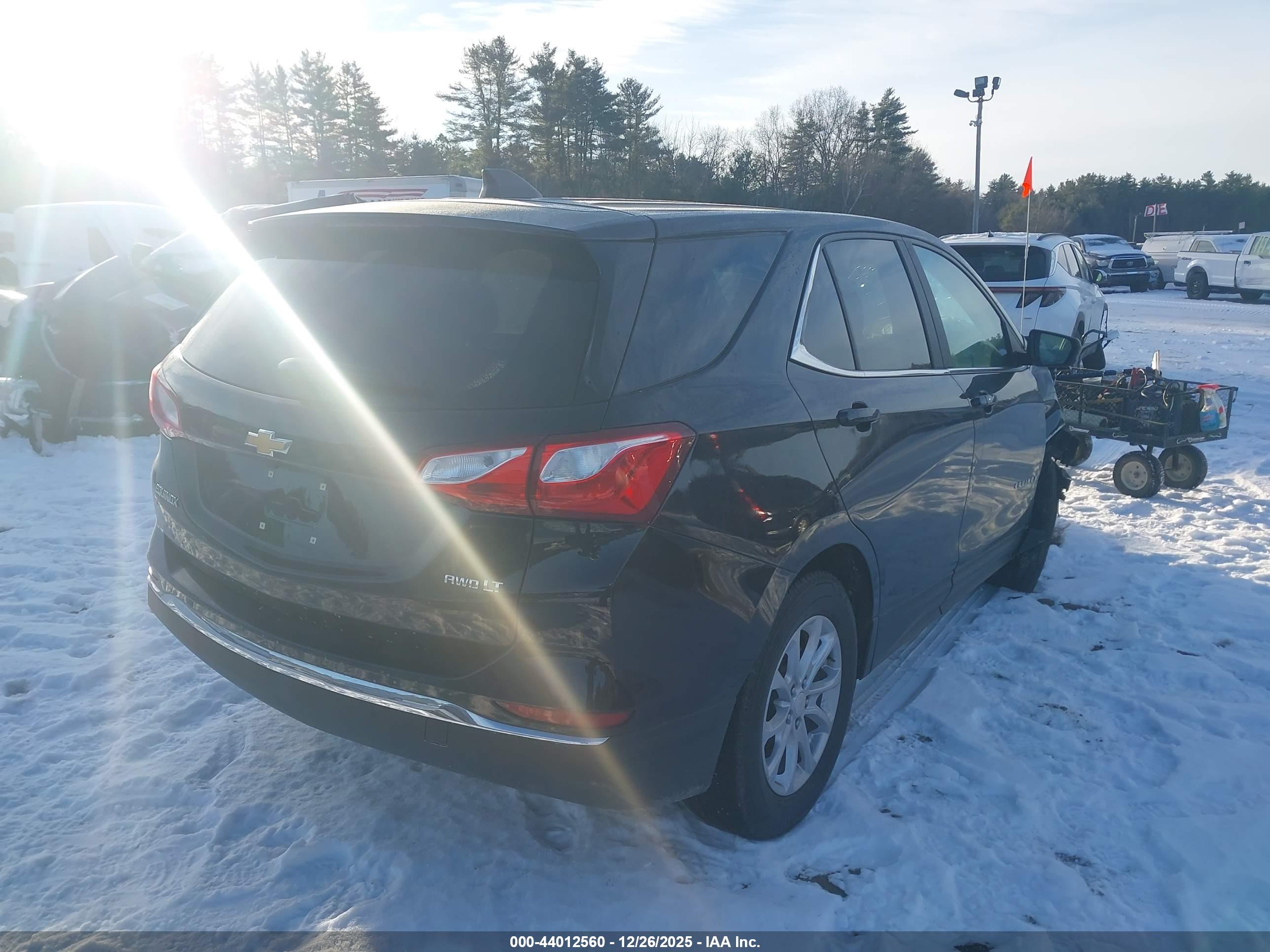 CHEVROLET EQUINOX image 4
