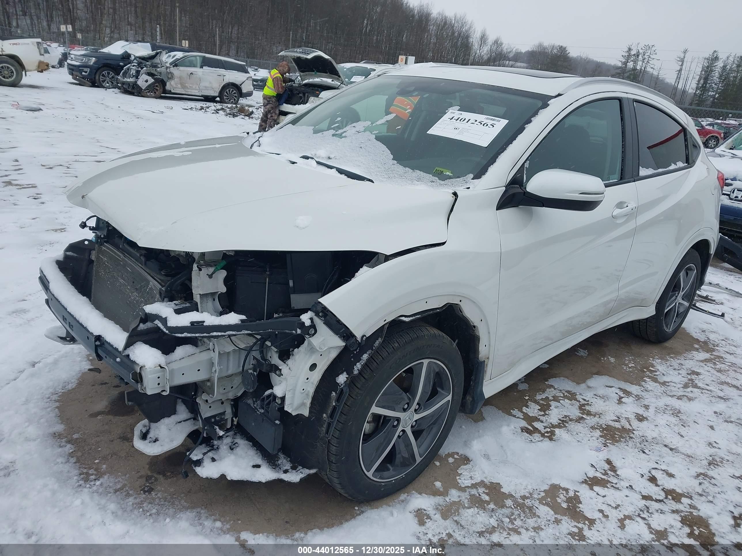 HONDA HR-V image 2