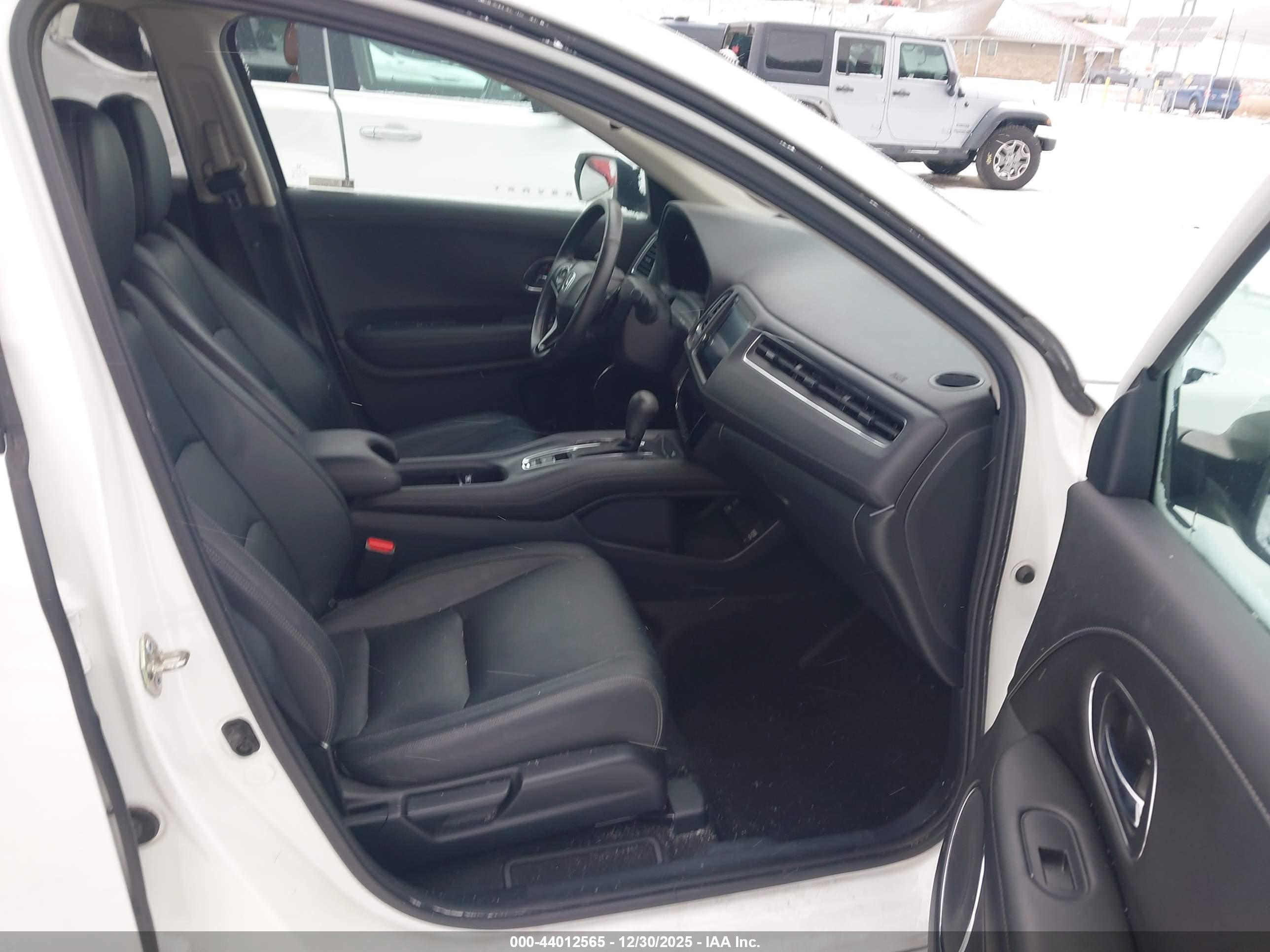 HONDA HR-V image 5