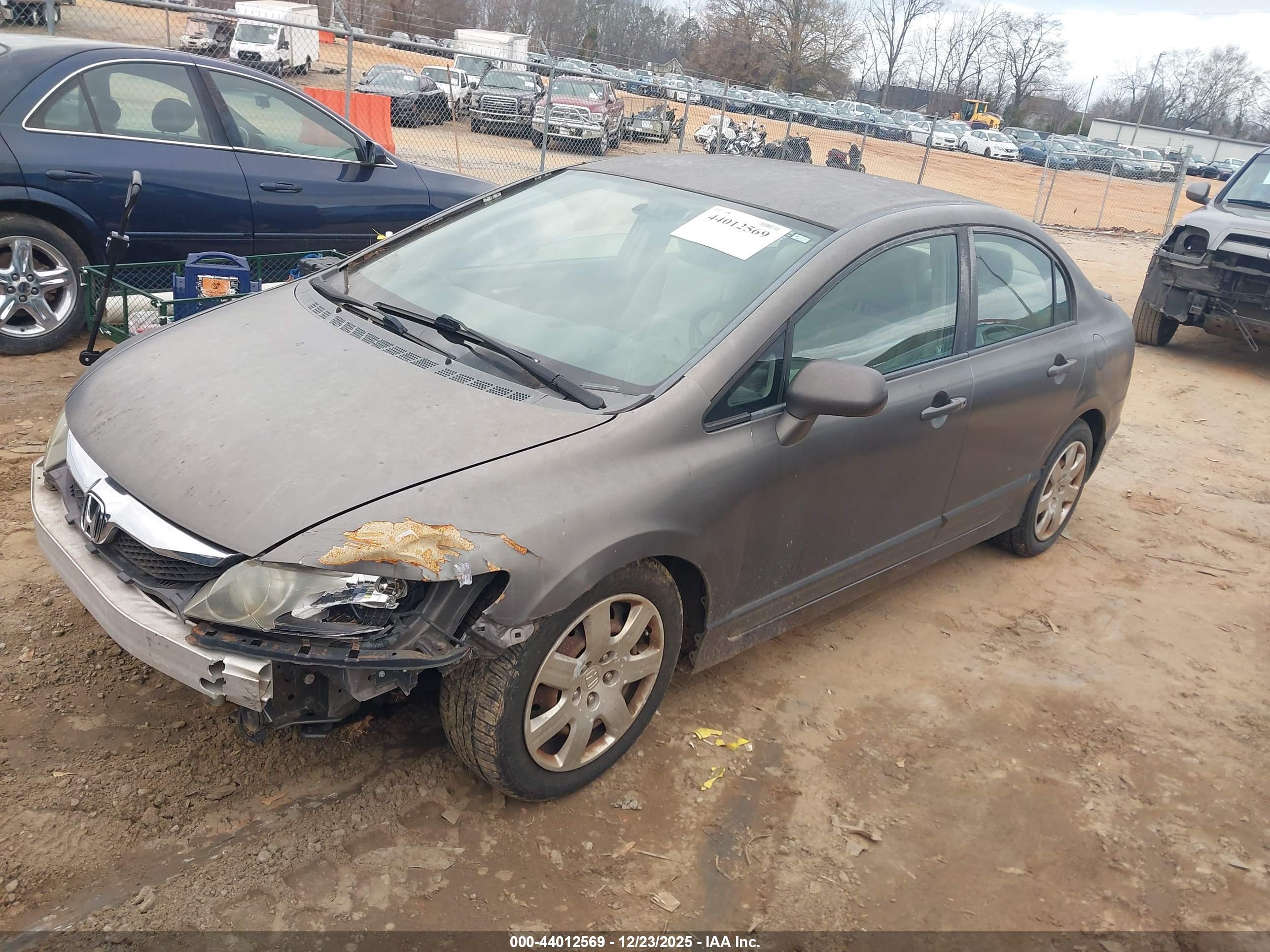 HONDA CIVIC image 2