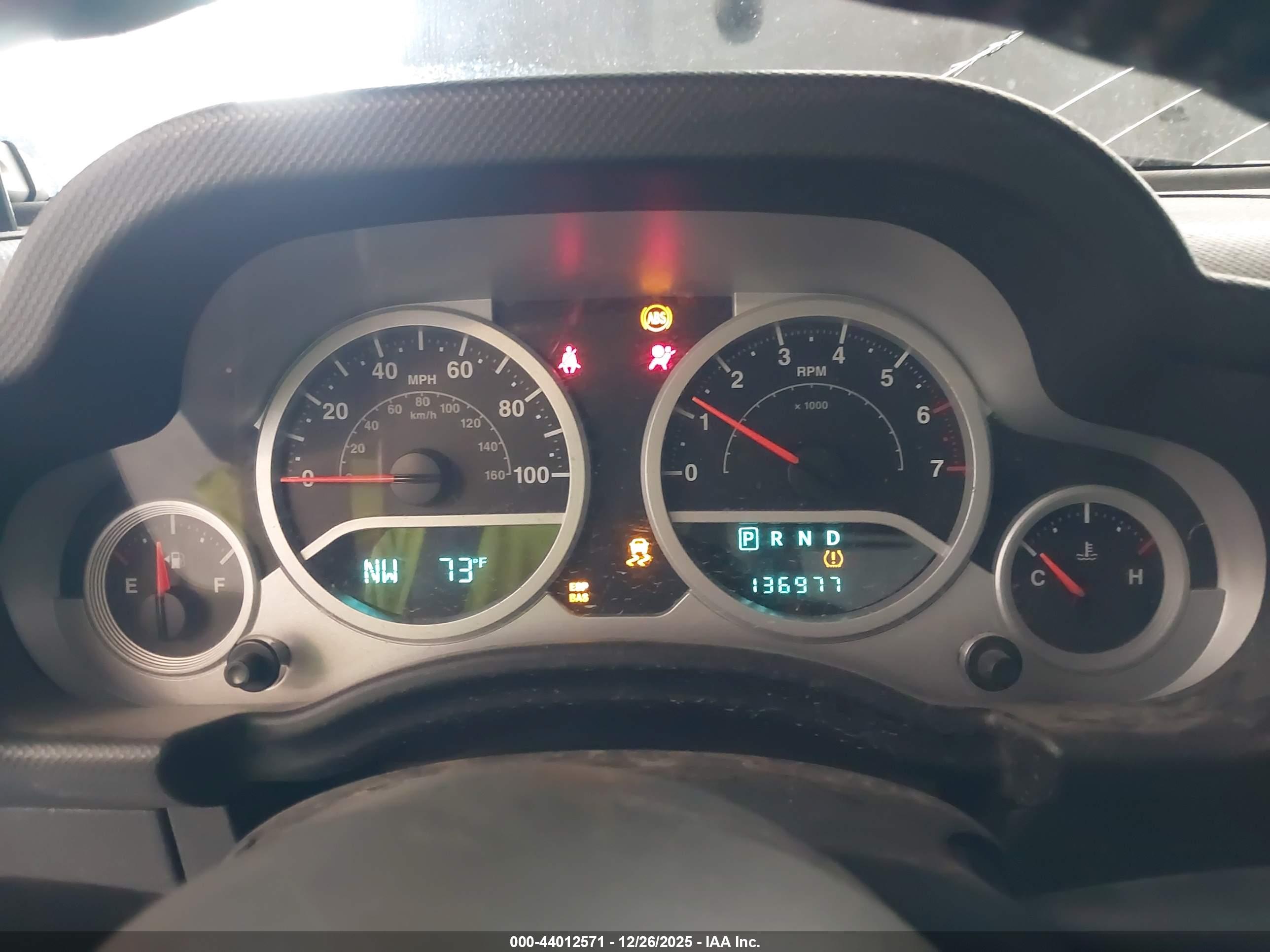 JEEP WRANGLER image 7