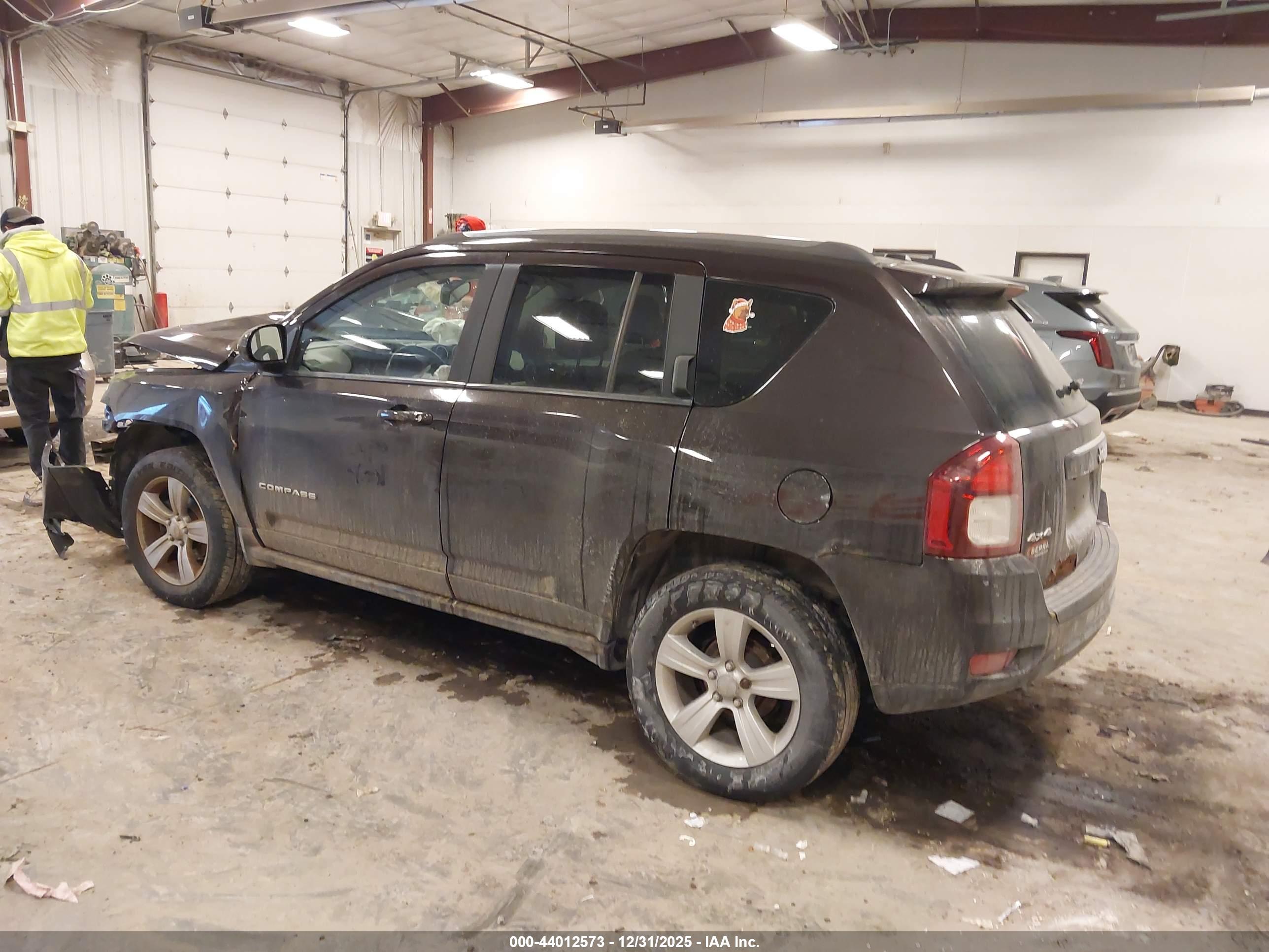 JEEP COMPASS image 3