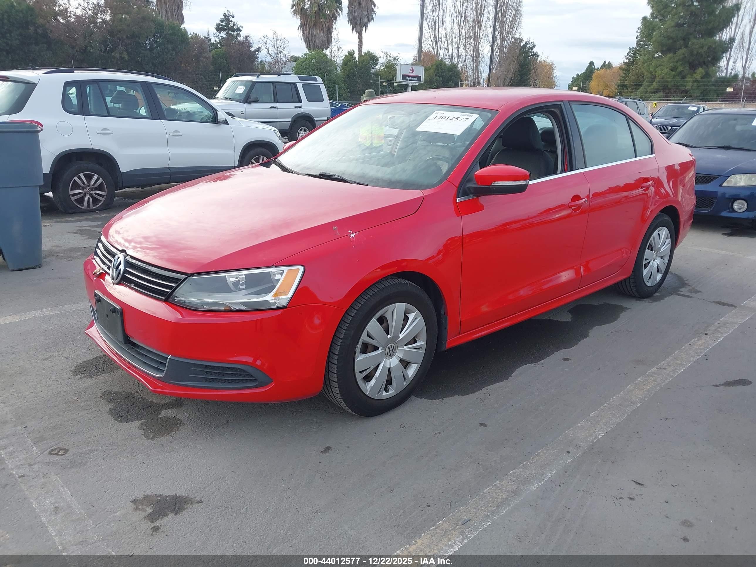 VOLKSWAGEN JETTA image 2