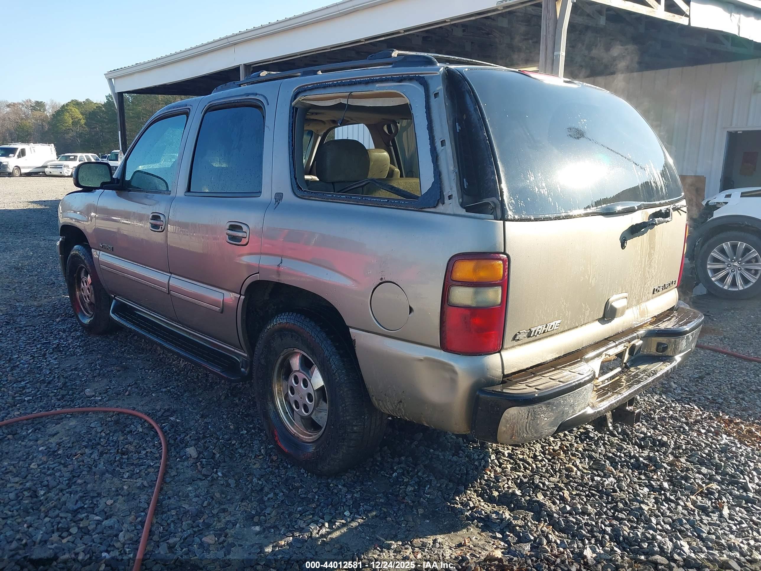 CHEVROLET TAHOE image 3