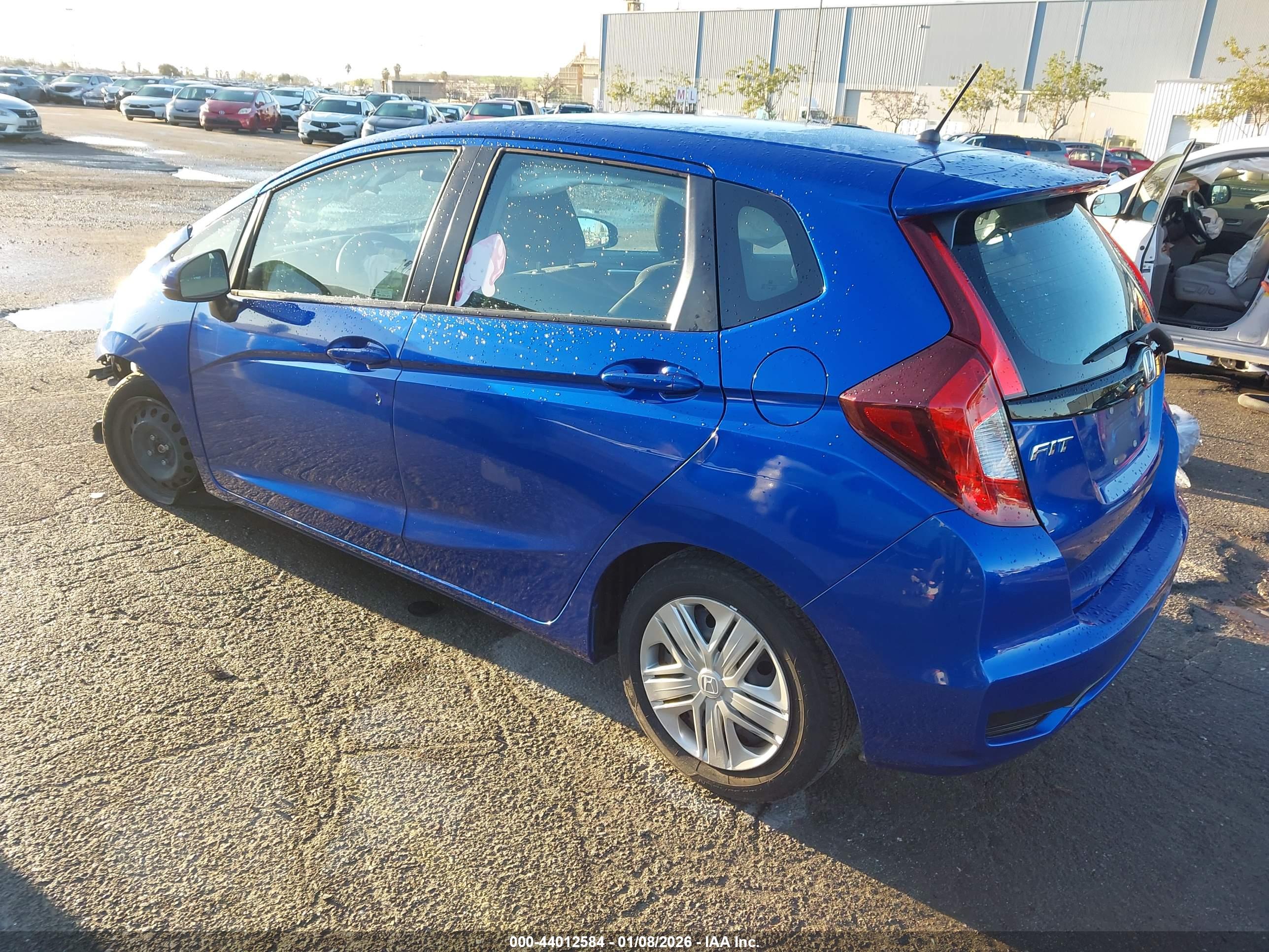 HONDA FIT image 3