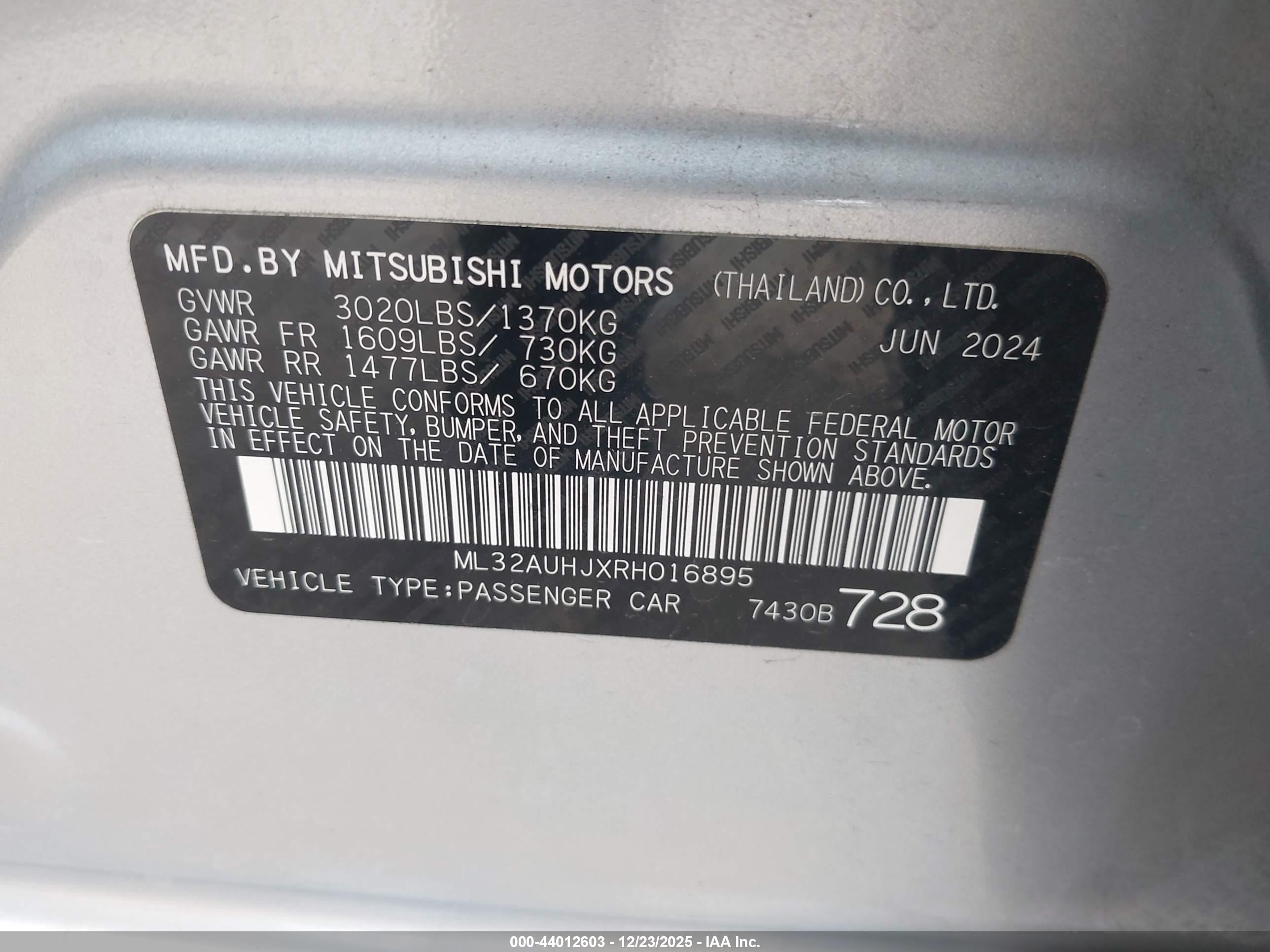 MITSUBISHI MIRAGE image 9