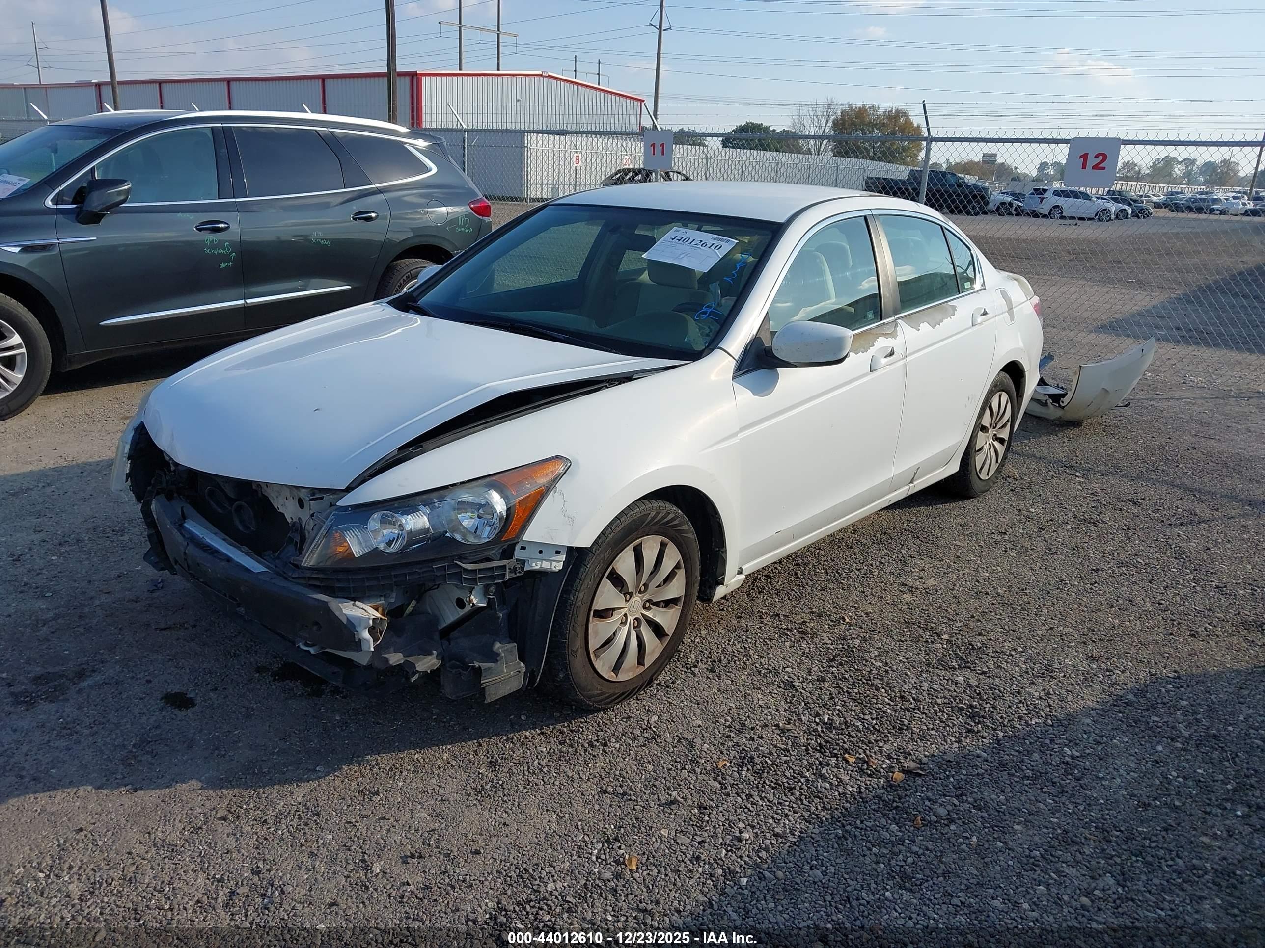 HONDA ACCORD image 2