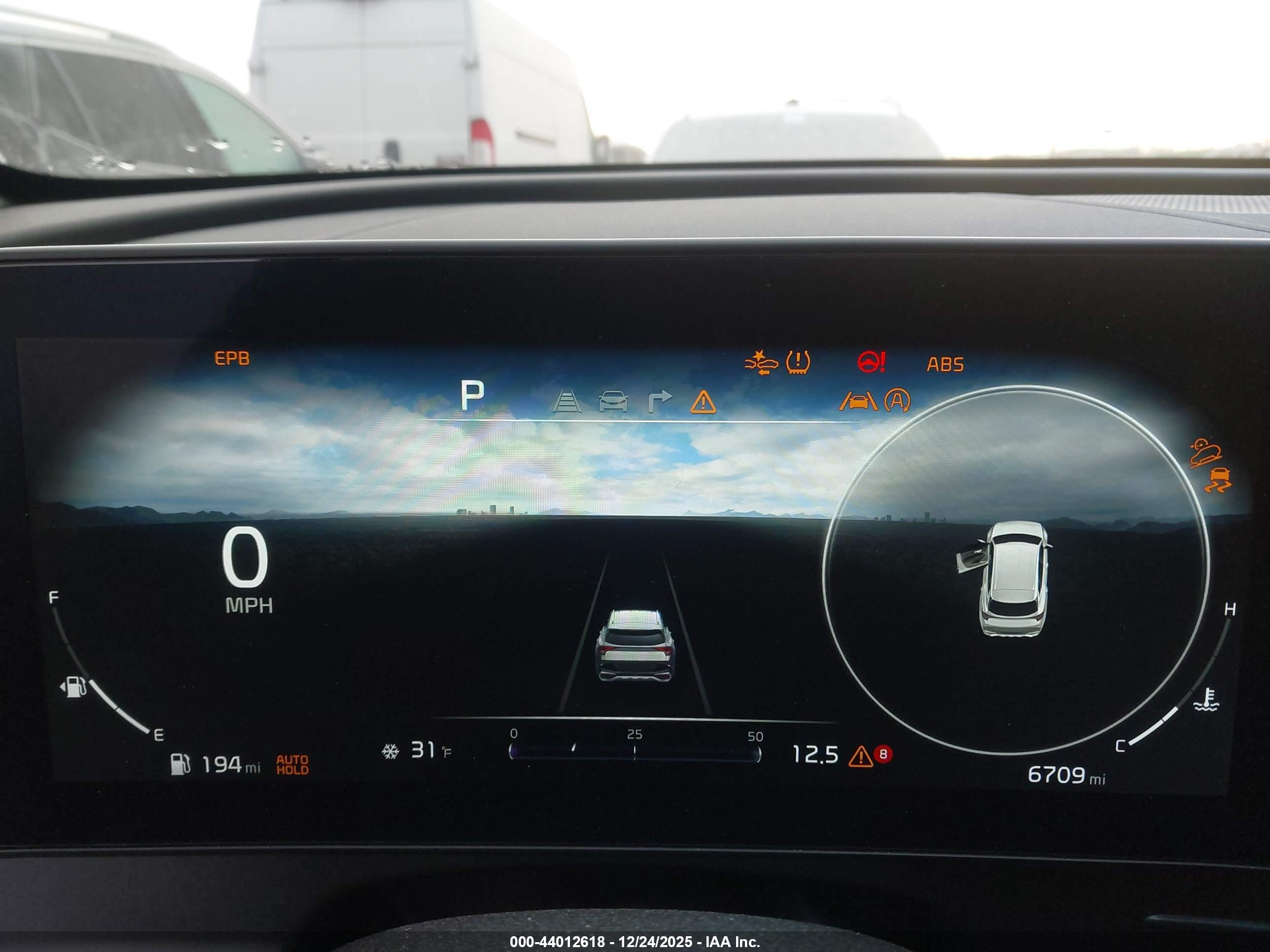 KIA SPORTAGE image 7