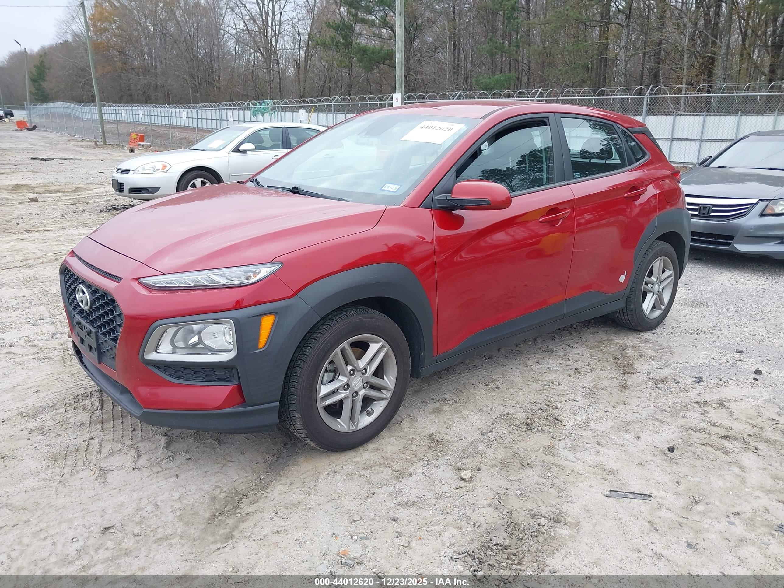 HYUNDAI KONA image 2