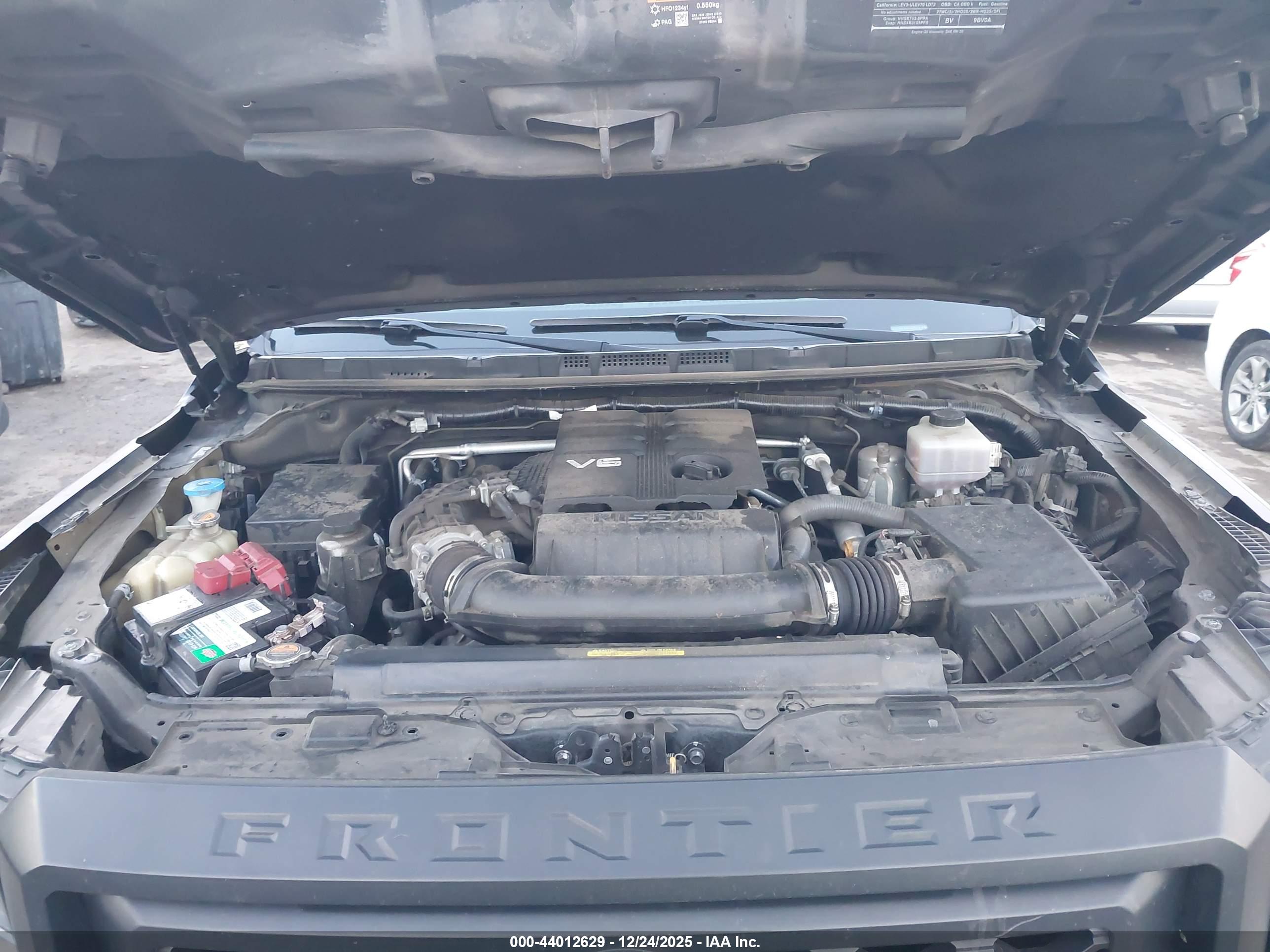 NISSAN FRONTIER image 10