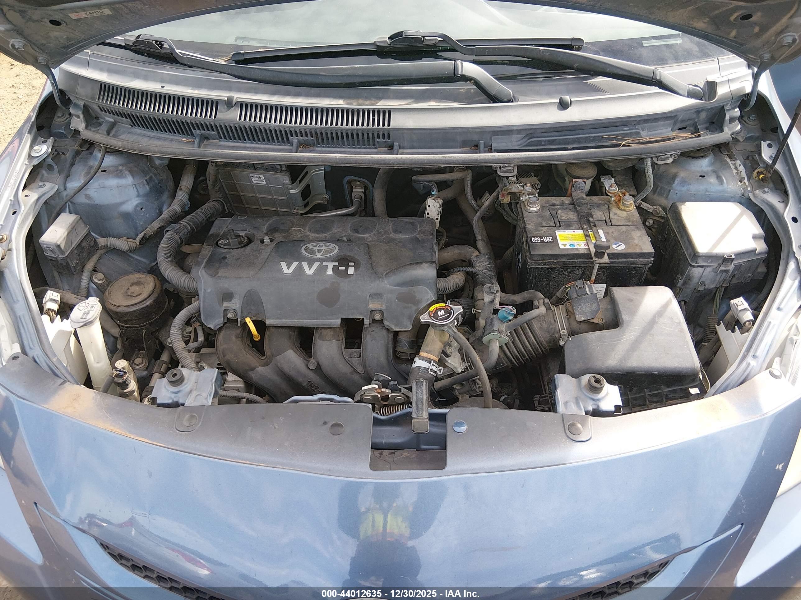 TOYOTA YARIS image 10
