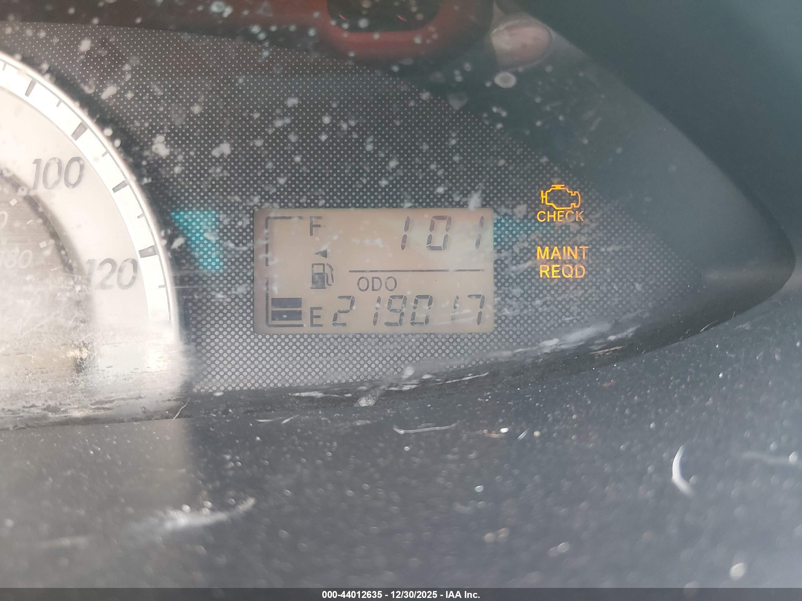 TOYOTA YARIS image 7