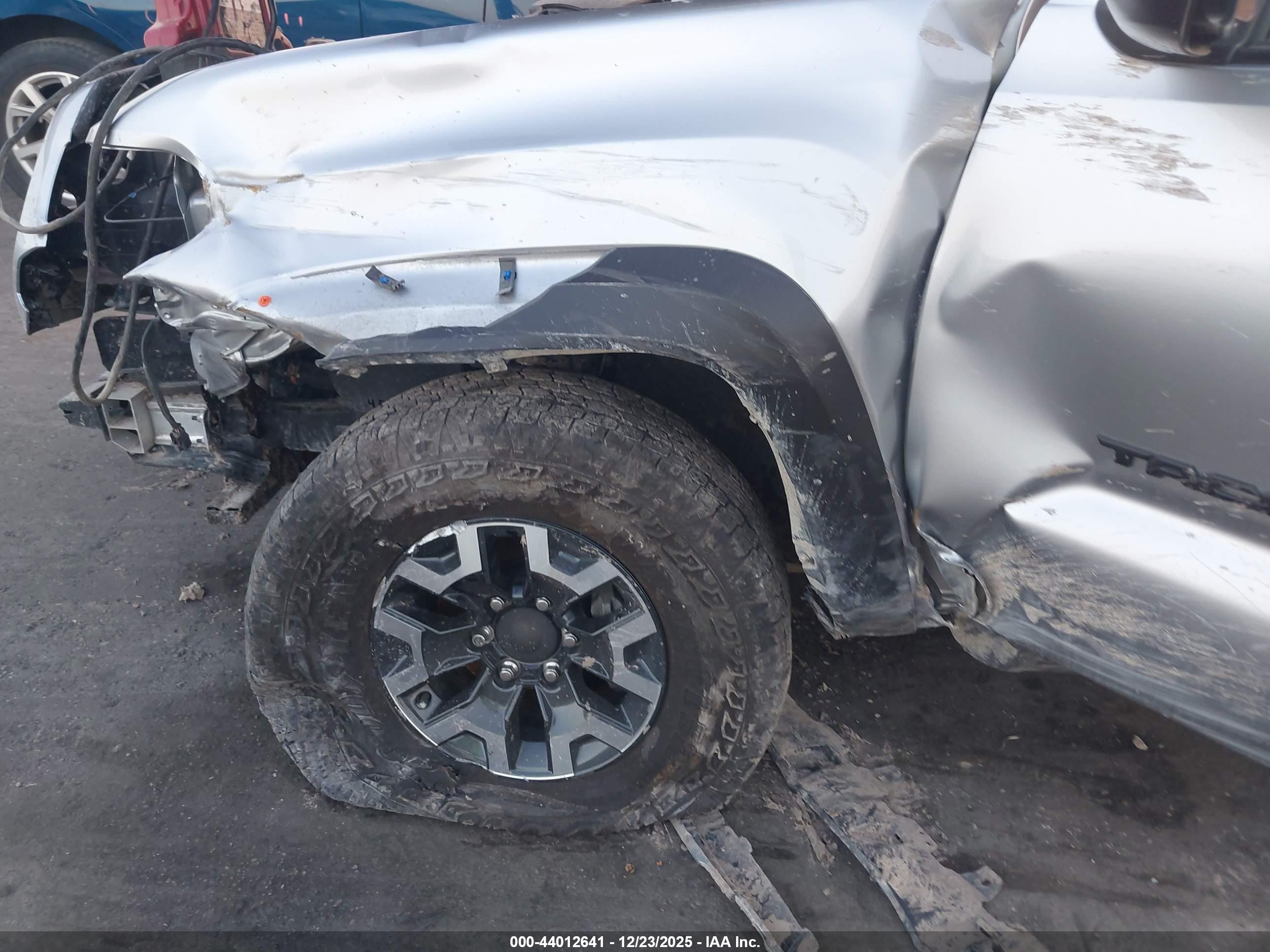 TOYOTA TACOMA image 6