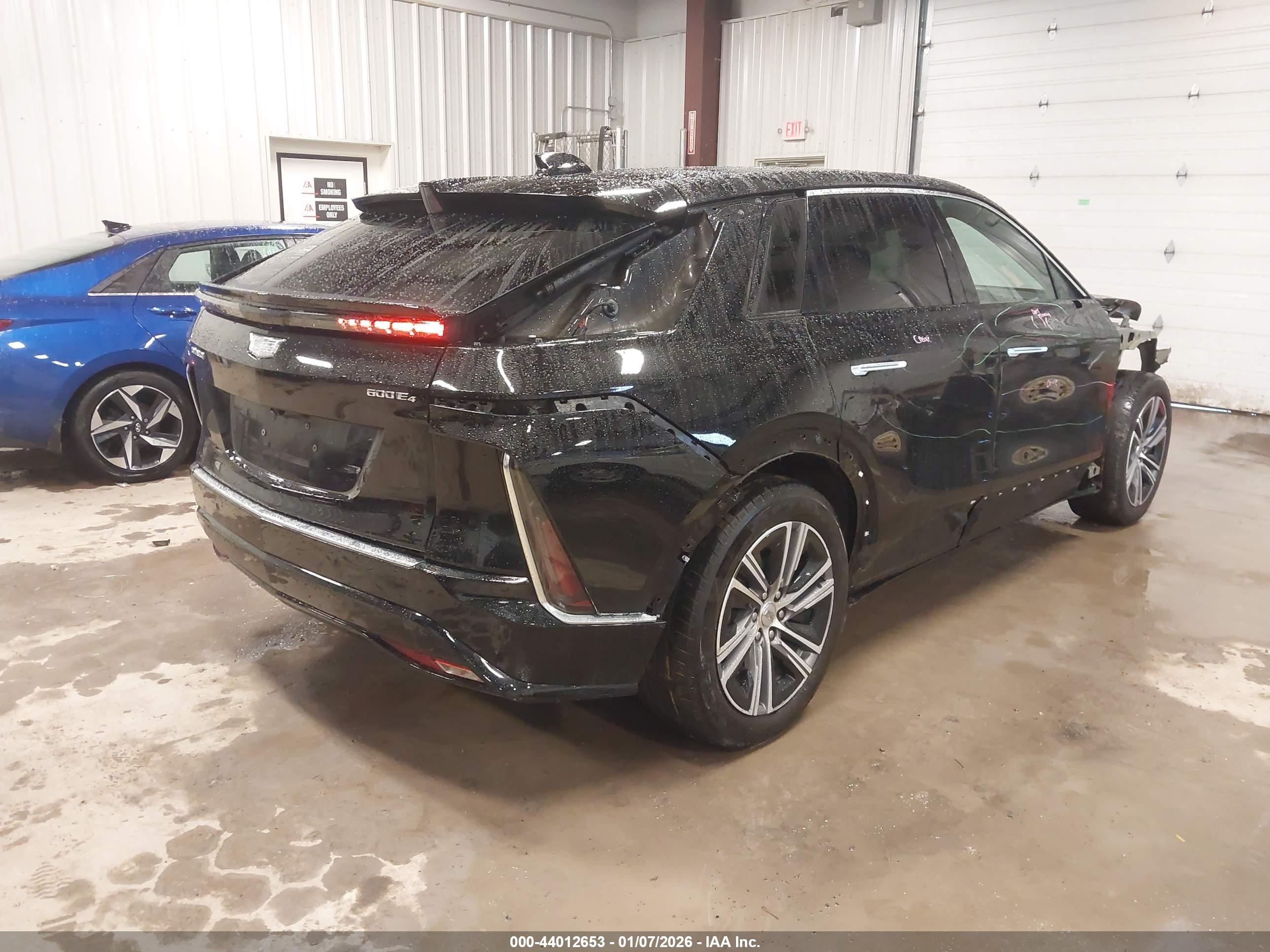 CADILLAC LYRIQ image 4