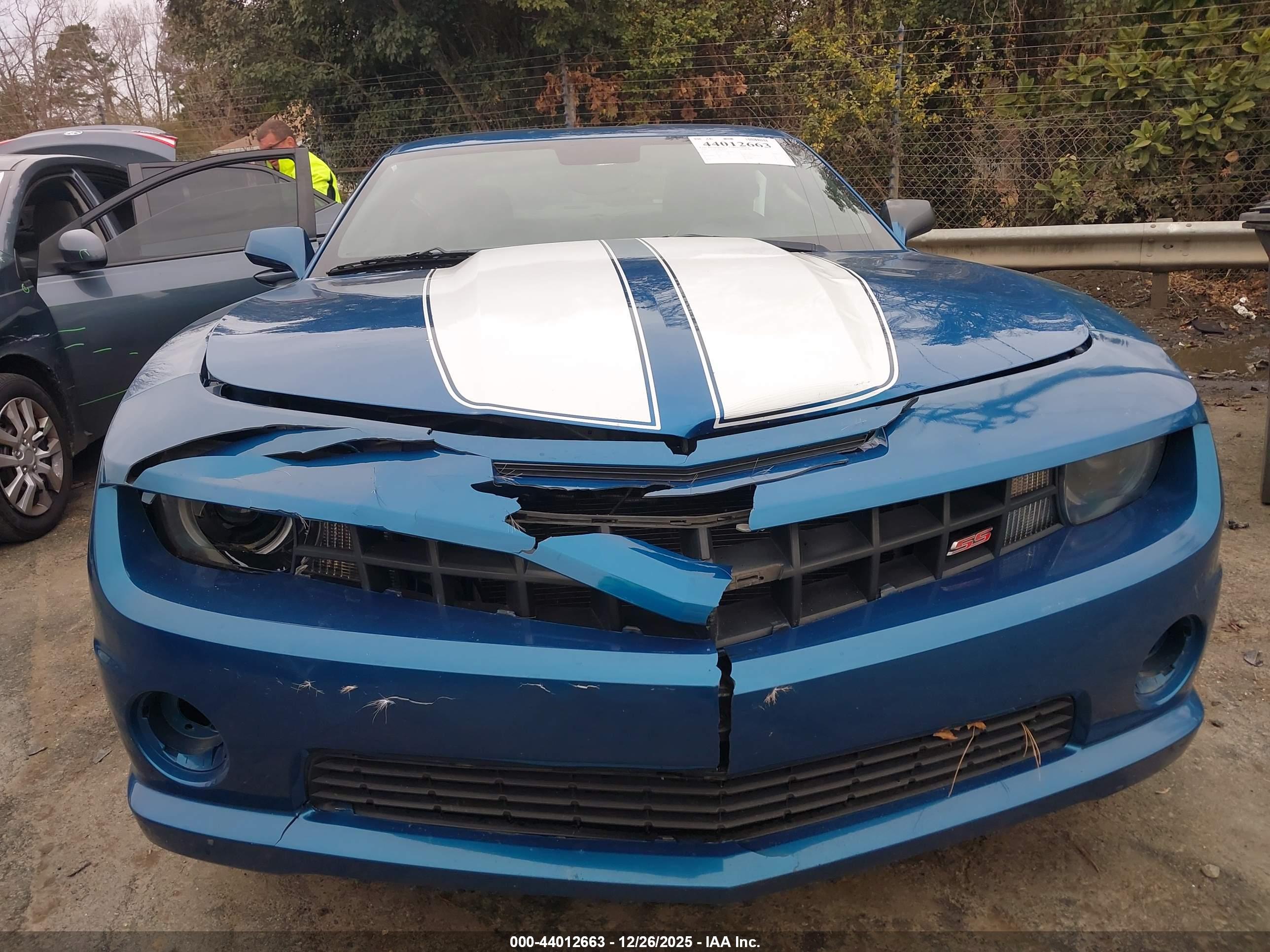 CHEVROLET CAMARO image 6