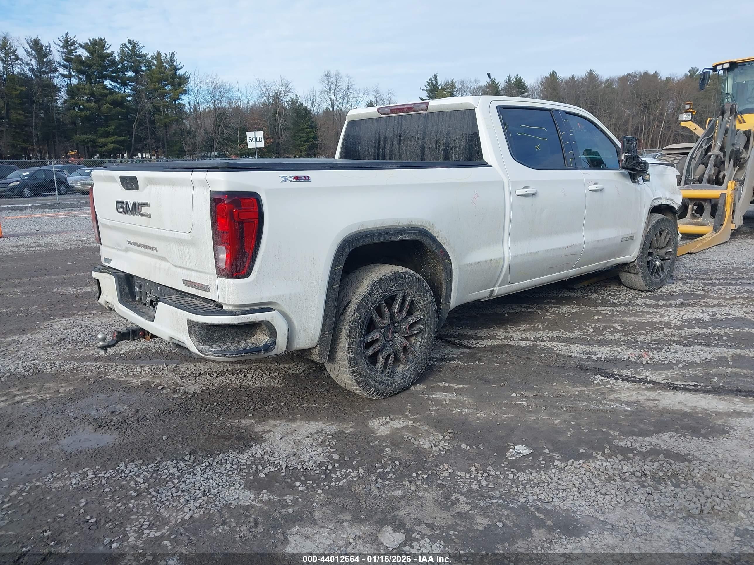 GMC SIERRA image 4