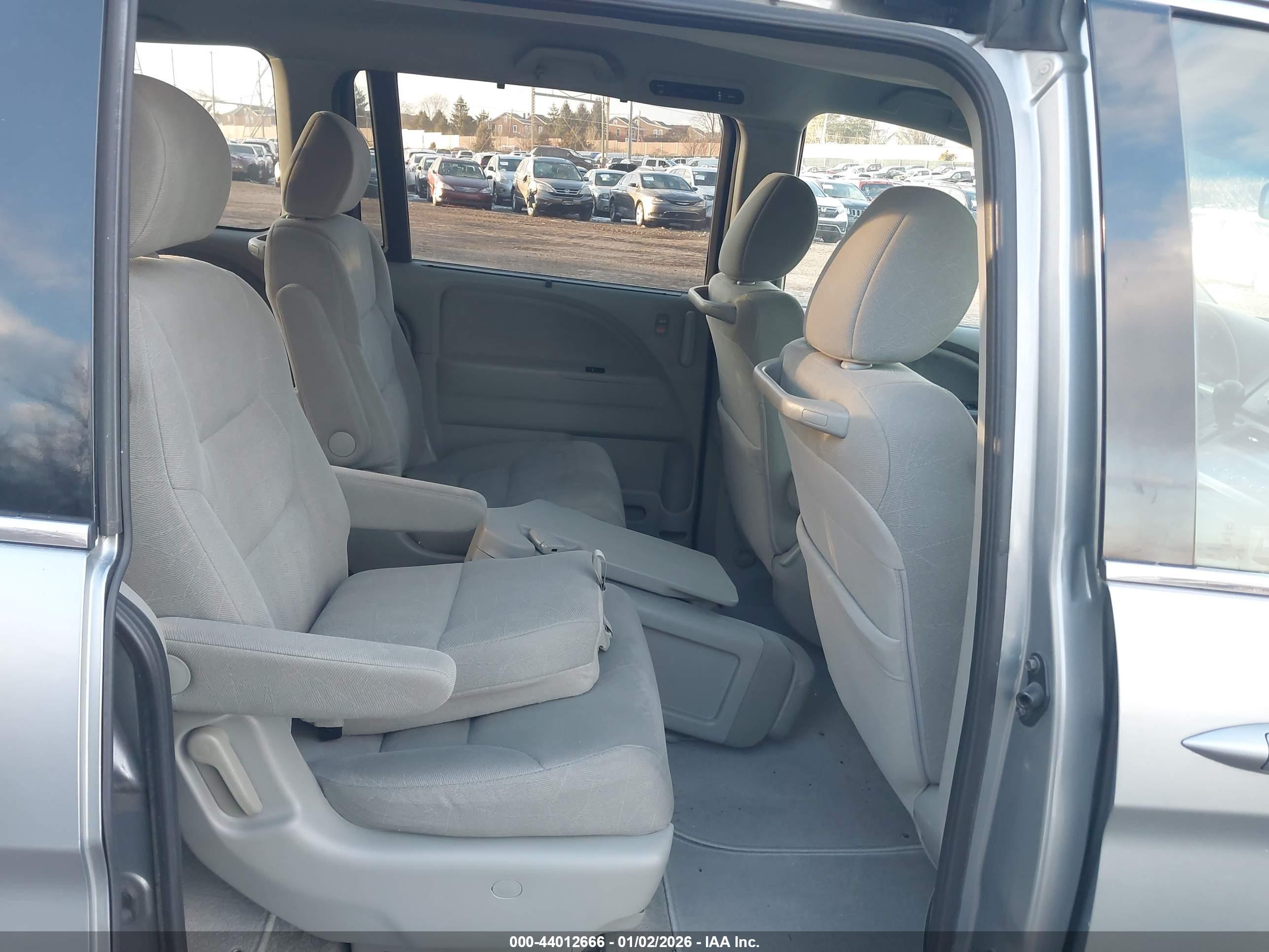 HONDA ODYSSEY image 8
