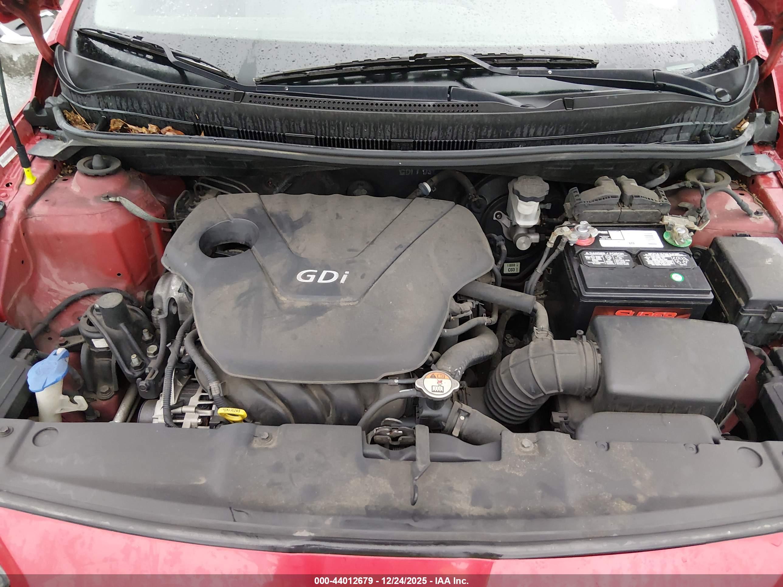 HYUNDAI ACCENT image 10