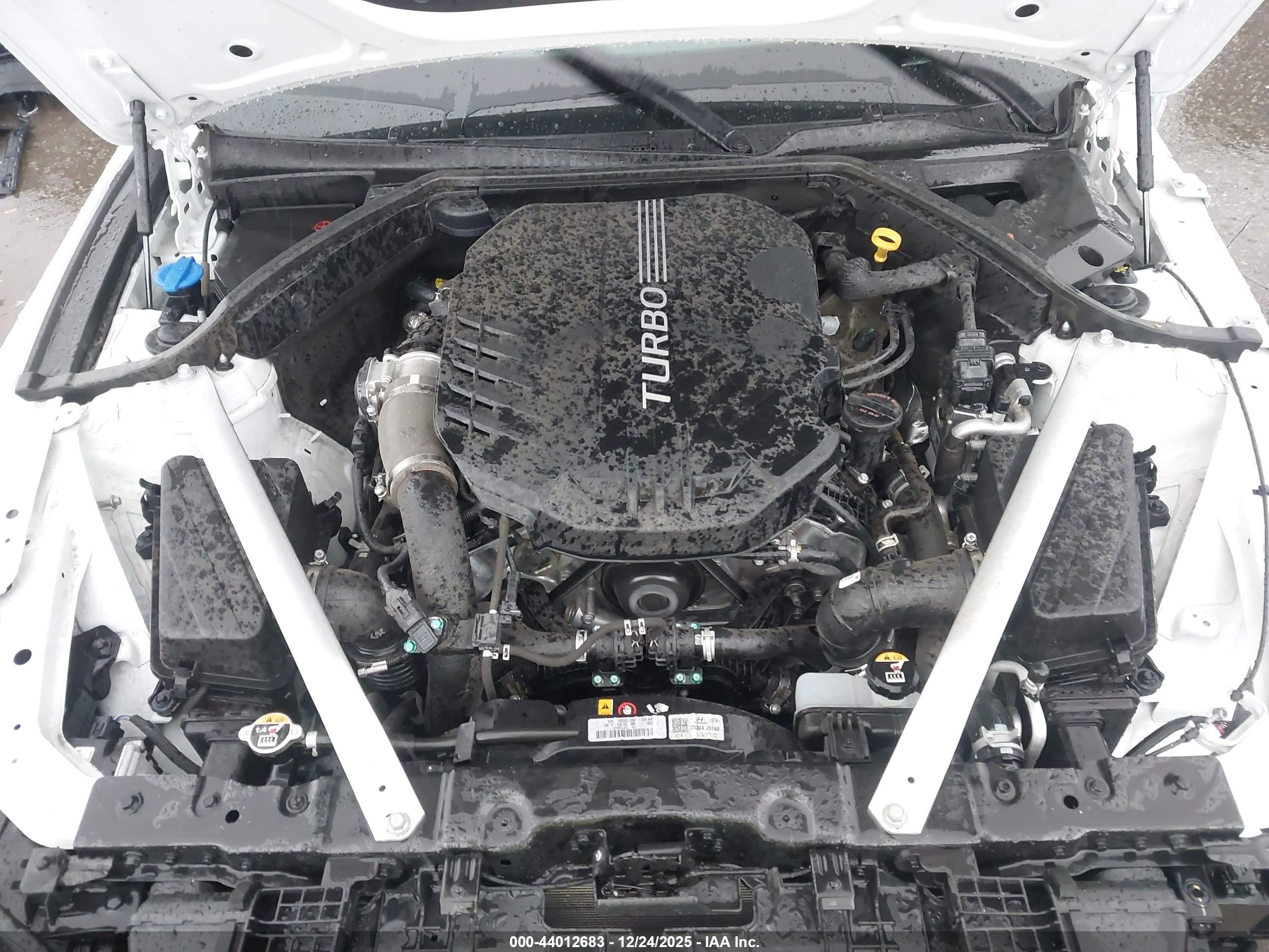 GENESIS G70 image 10