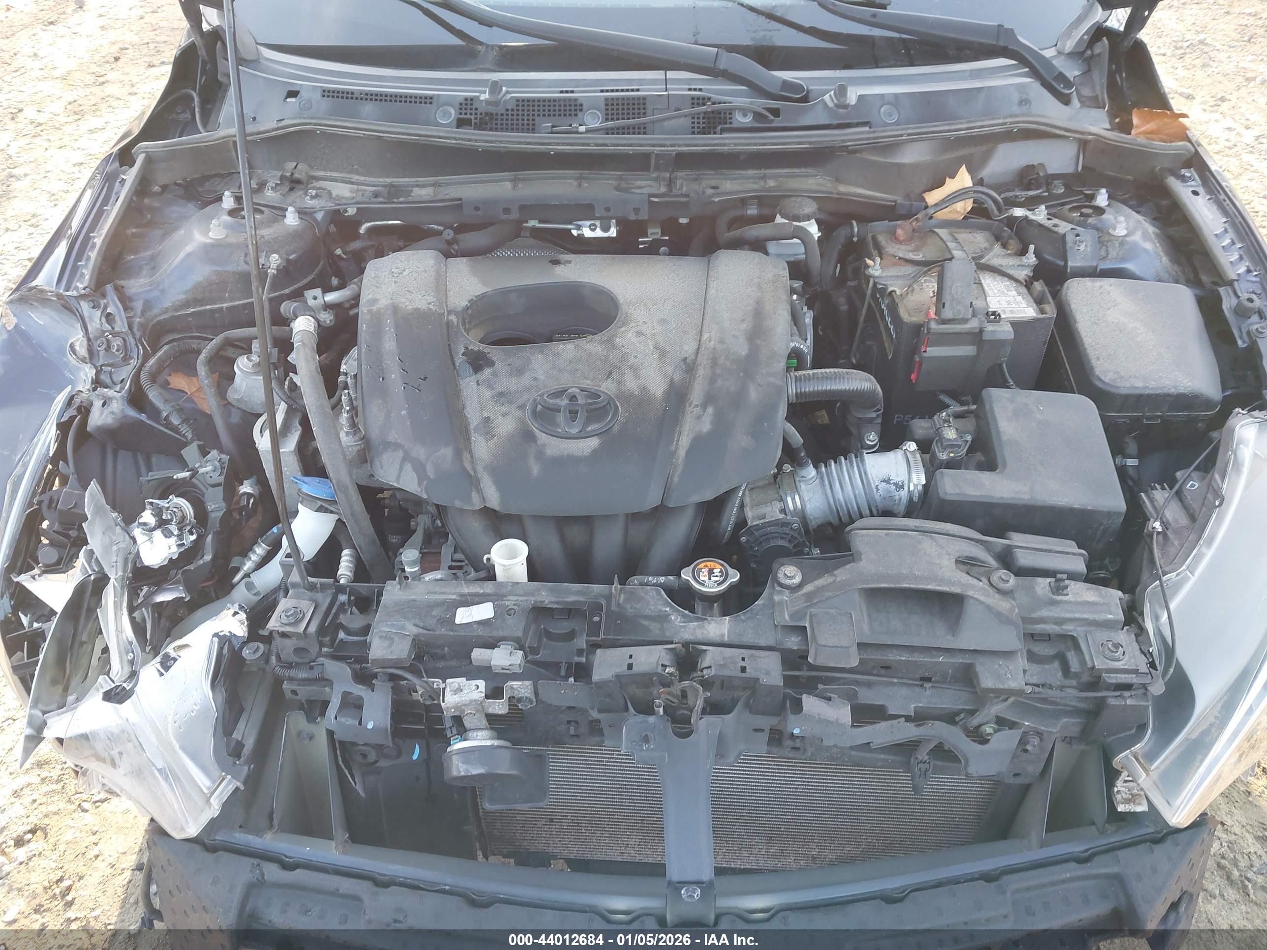 TOYOTA YARIS image 10