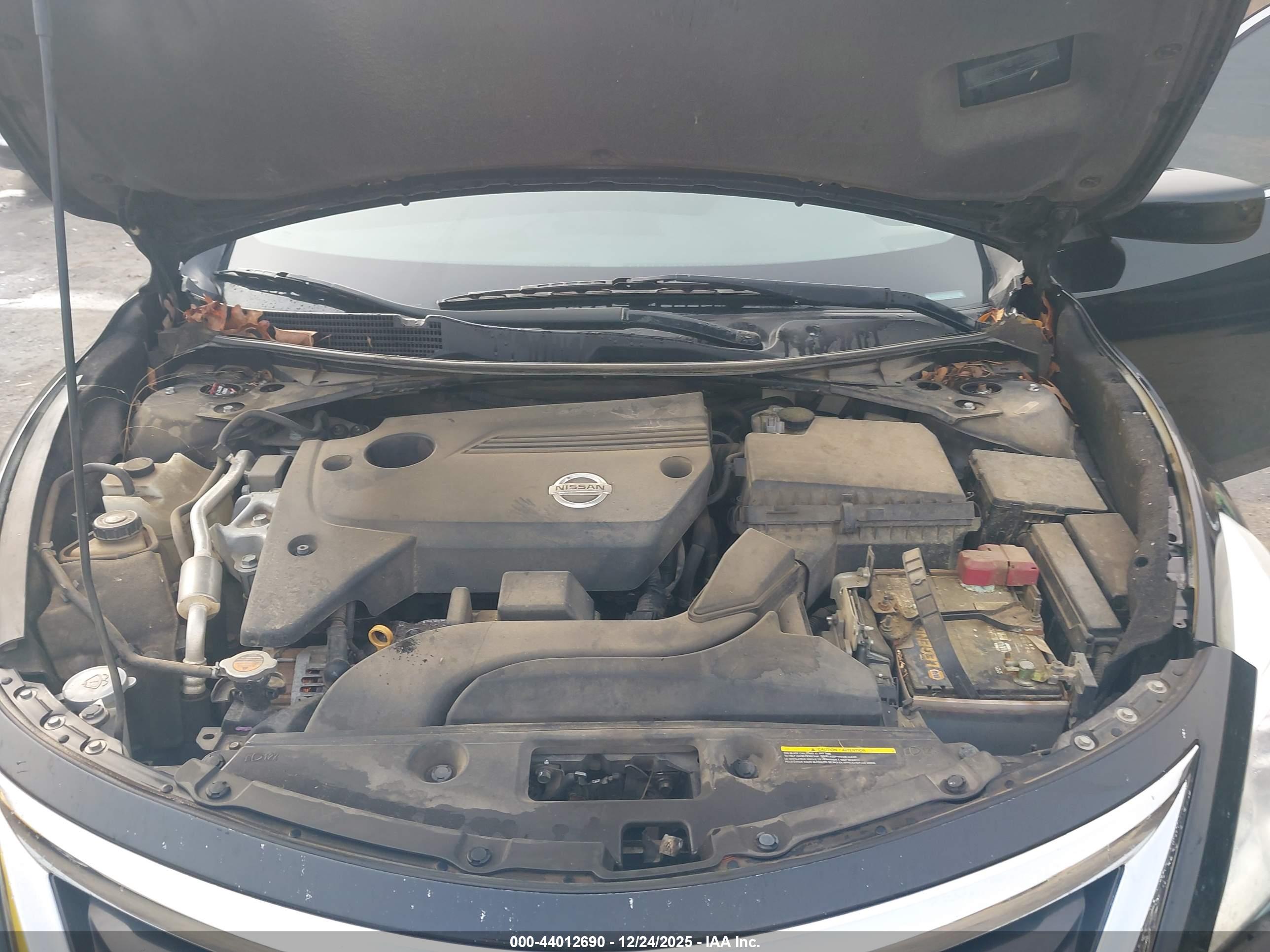 NISSAN ALTIMA image 10