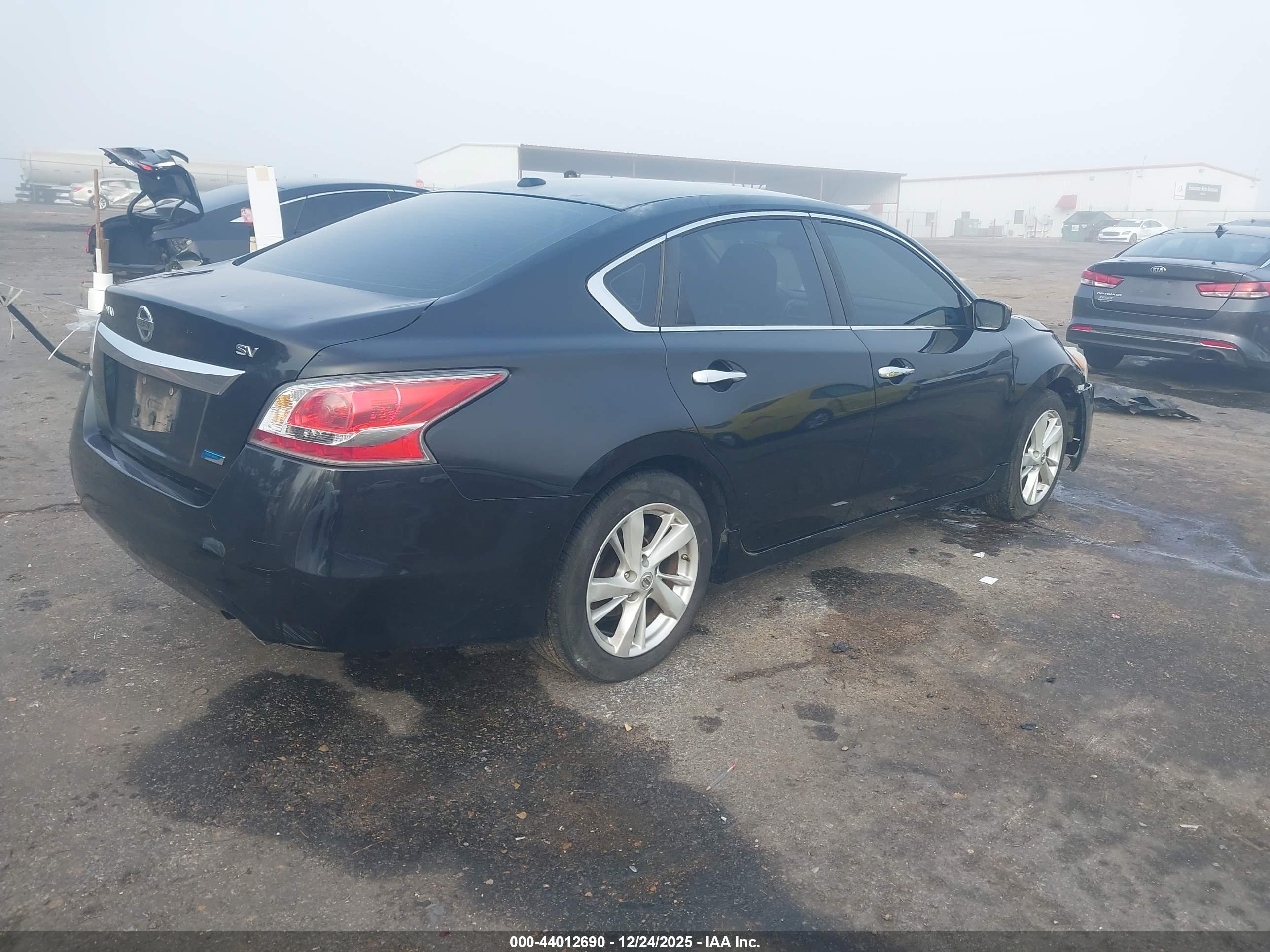 NISSAN ALTIMA image 4