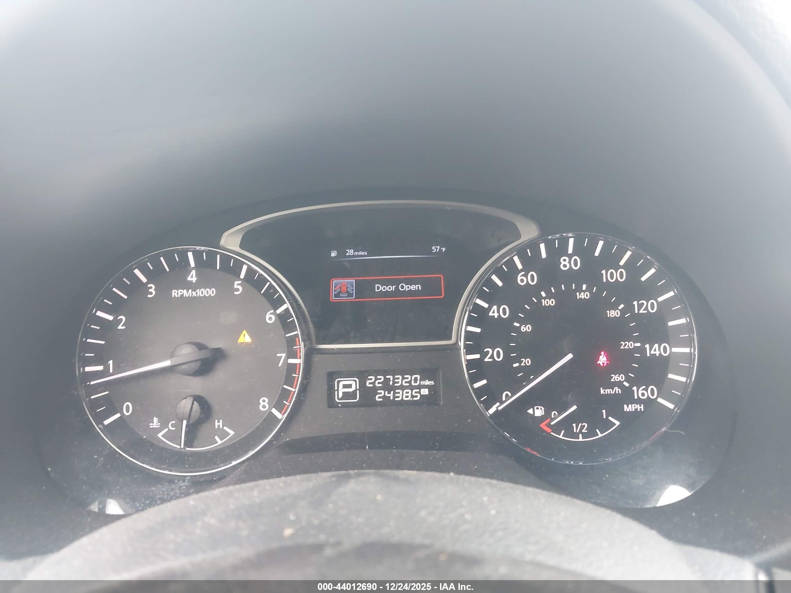 NISSAN ALTIMA image 7