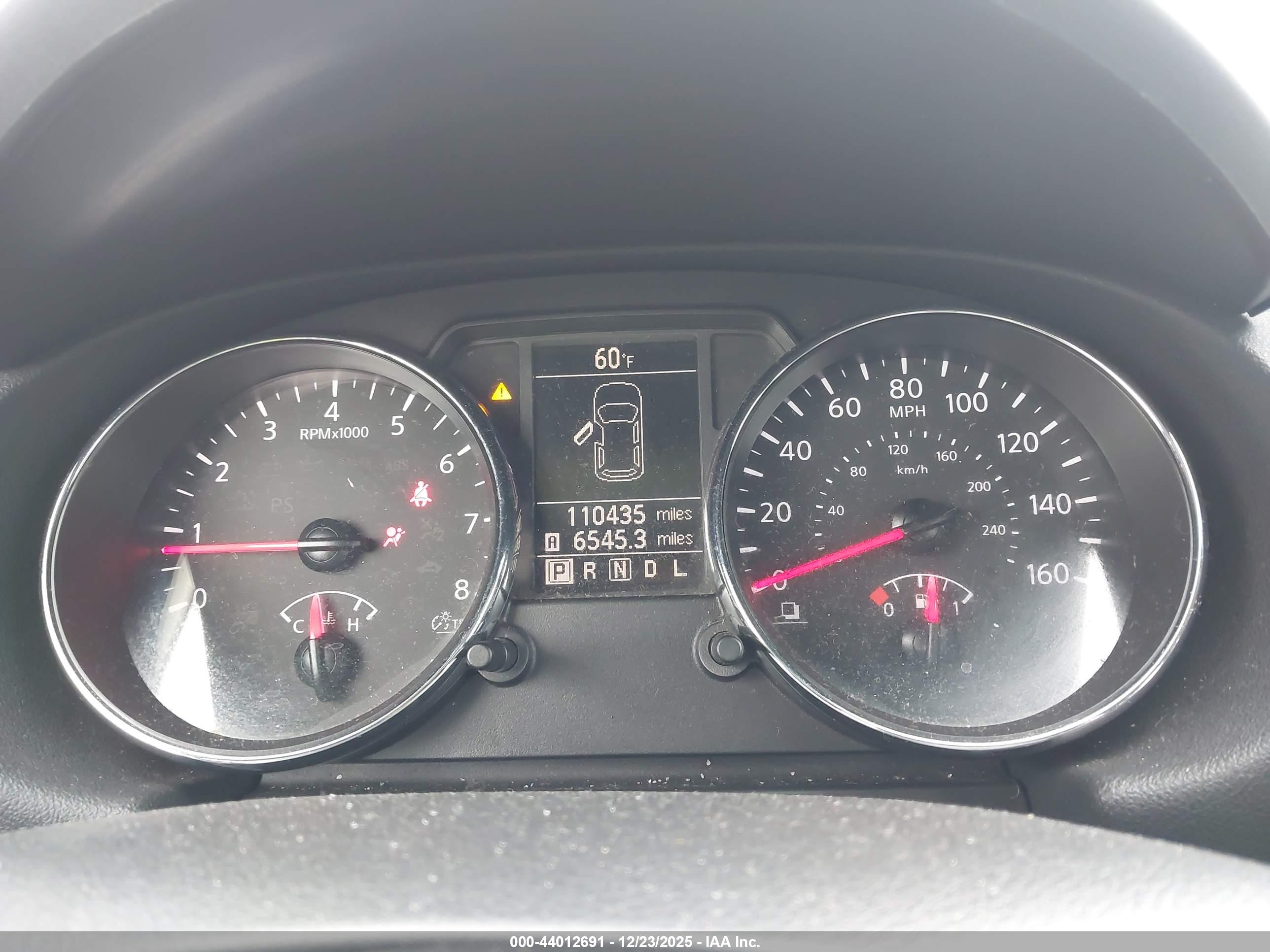 NISSAN ROGUE image 7