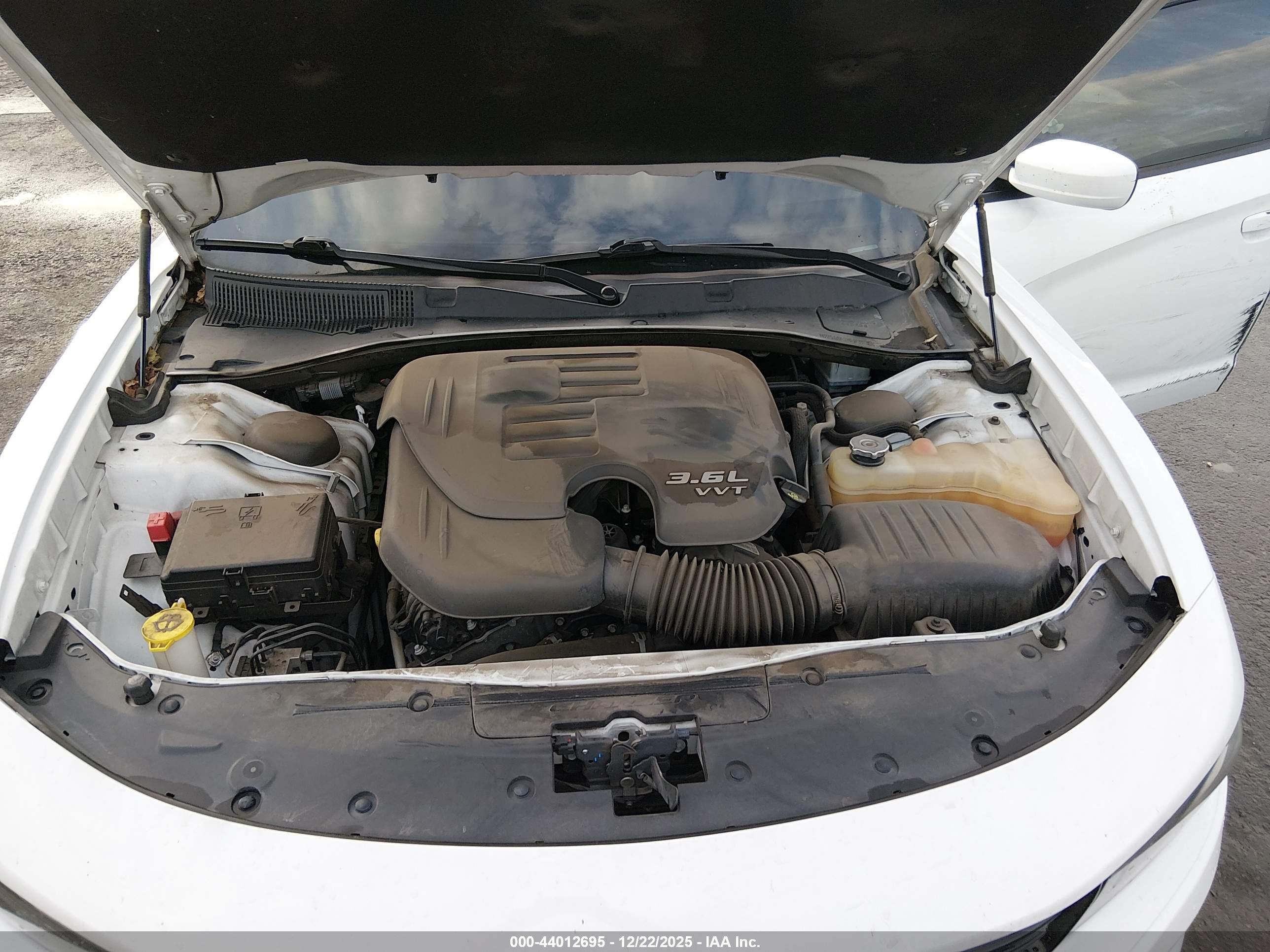 DODGE CHARGER image 10