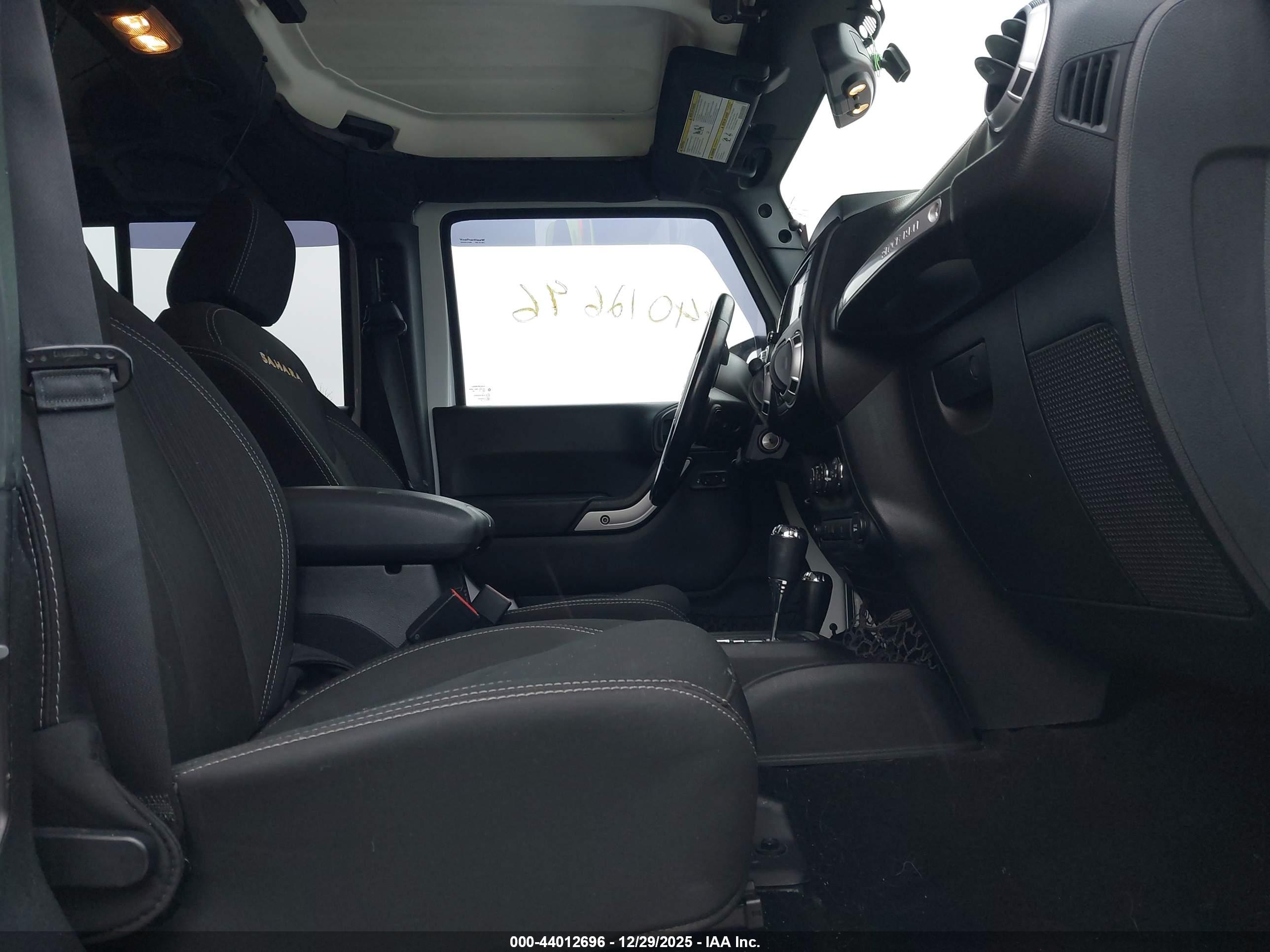 JEEP WRANGLER image 5