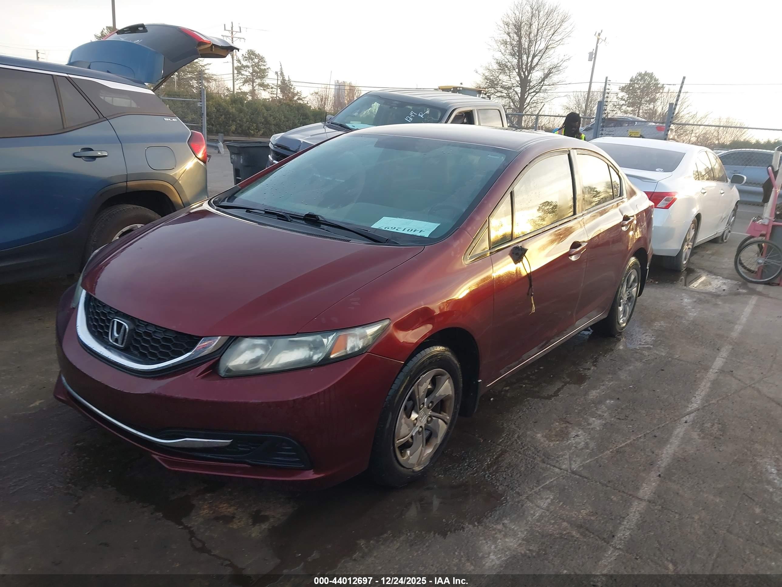 HONDA CIVIC image 2