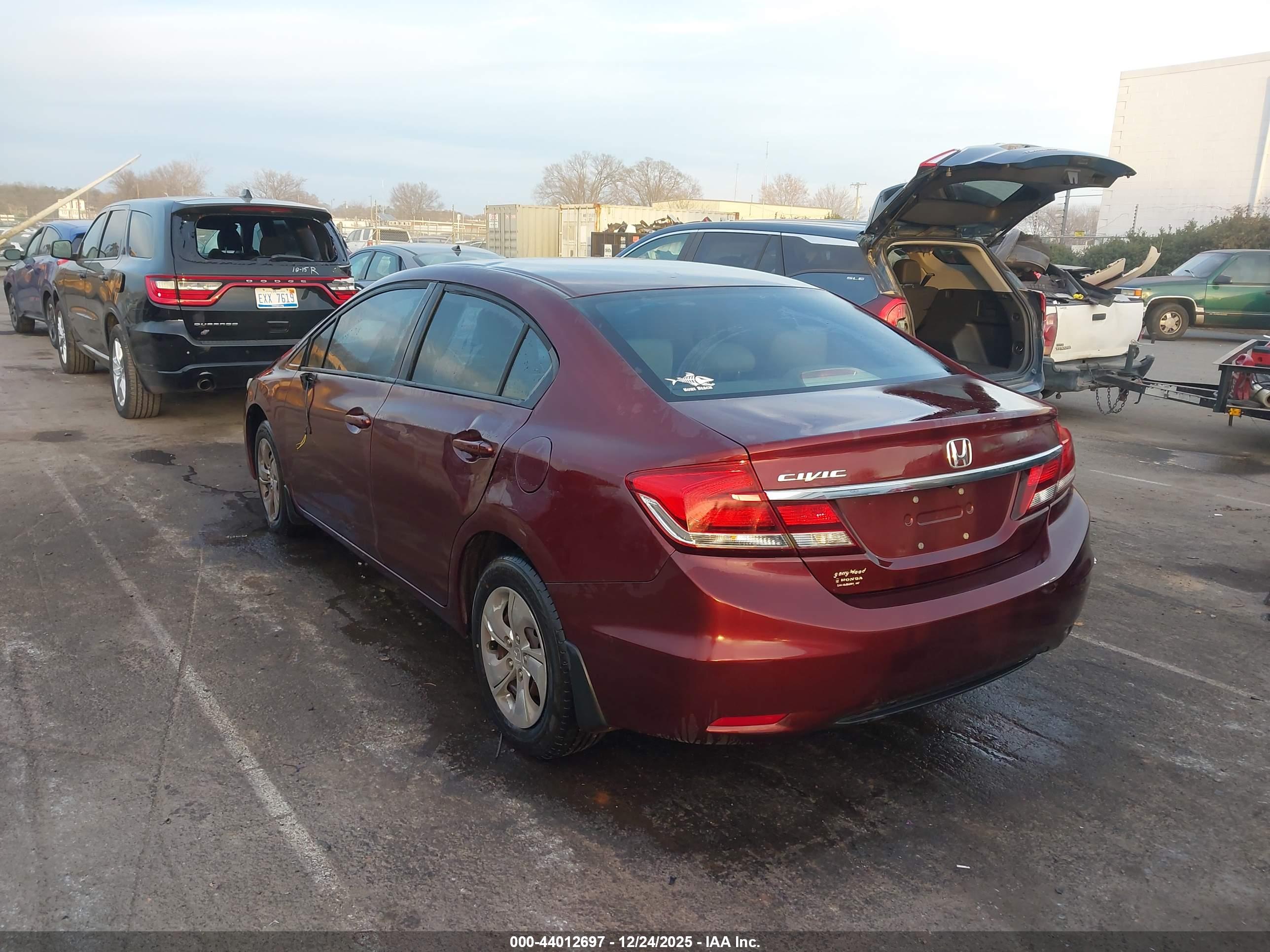 HONDA CIVIC image 3